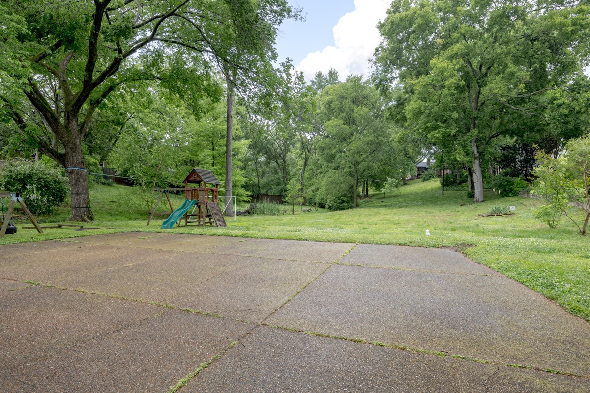 522 Brentview Hills Dr, Nashville, TN 37220