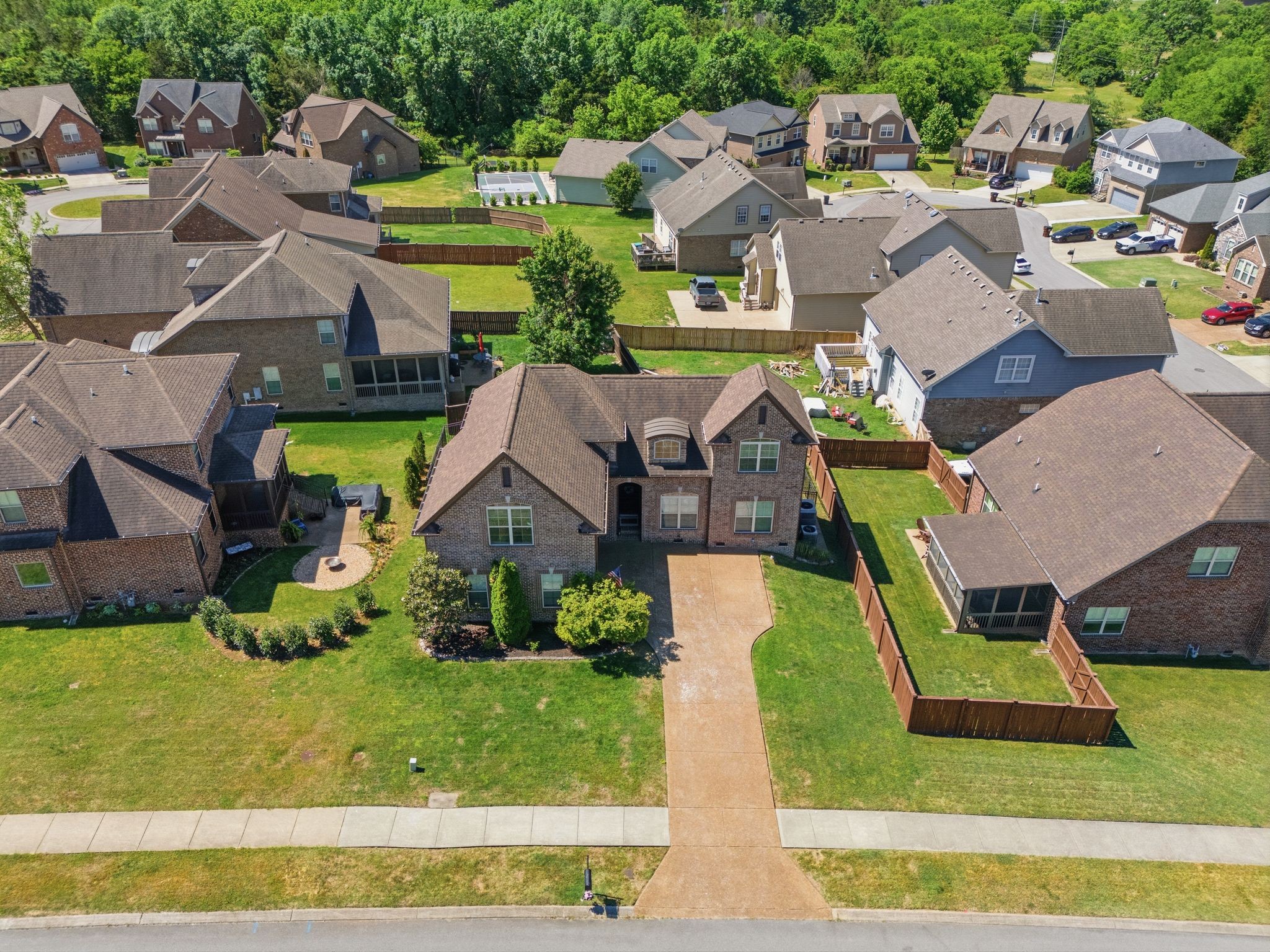 209 Karen Dr, Mount Juliet, TN 37122