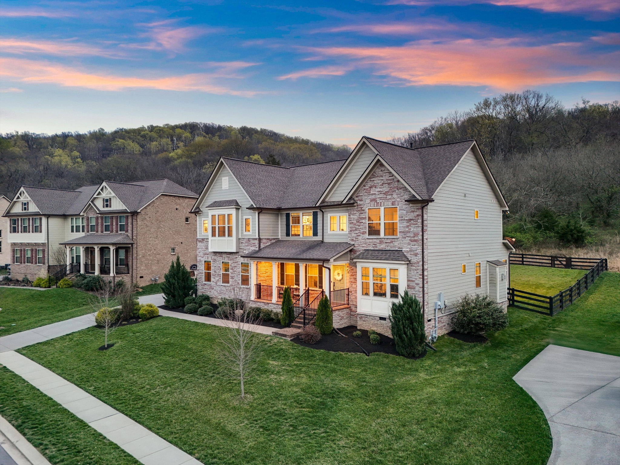 9263 Stepping Stone Dr, Franklin, TN 37067