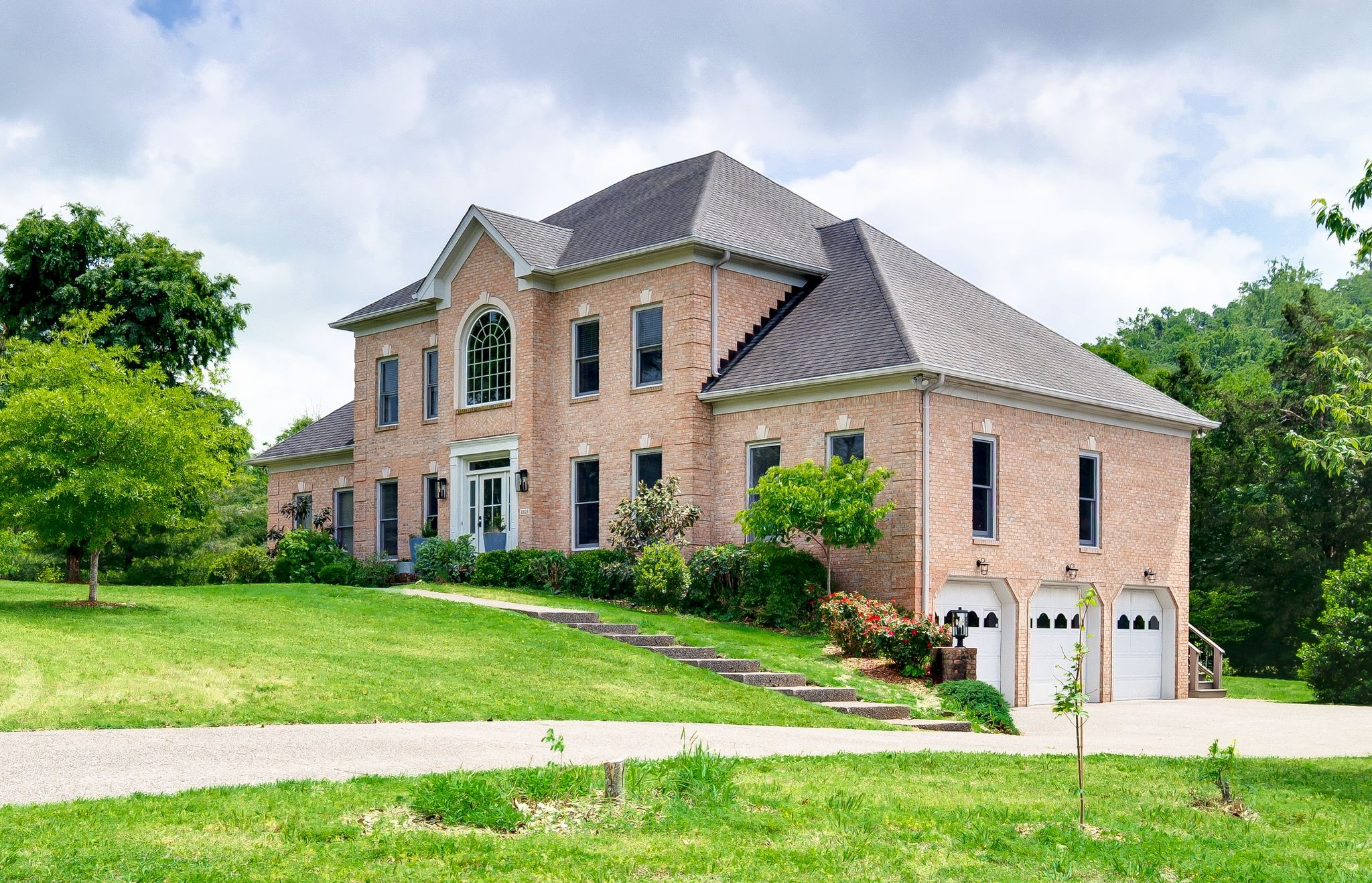 2825 Polo Club Rd, Nashville, TN 37221