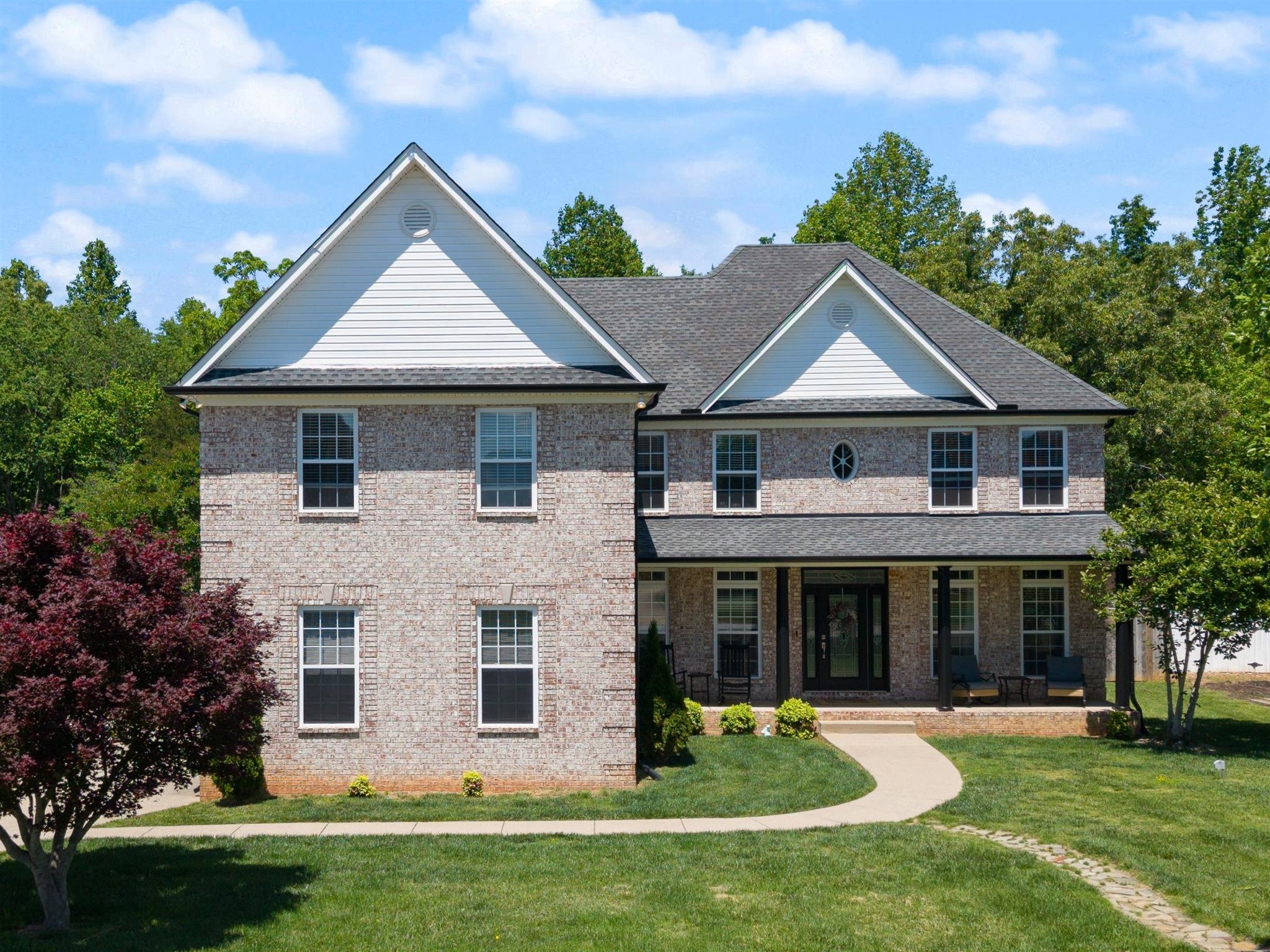 1135 Kacie Dr, Pleasant View, TN 37146