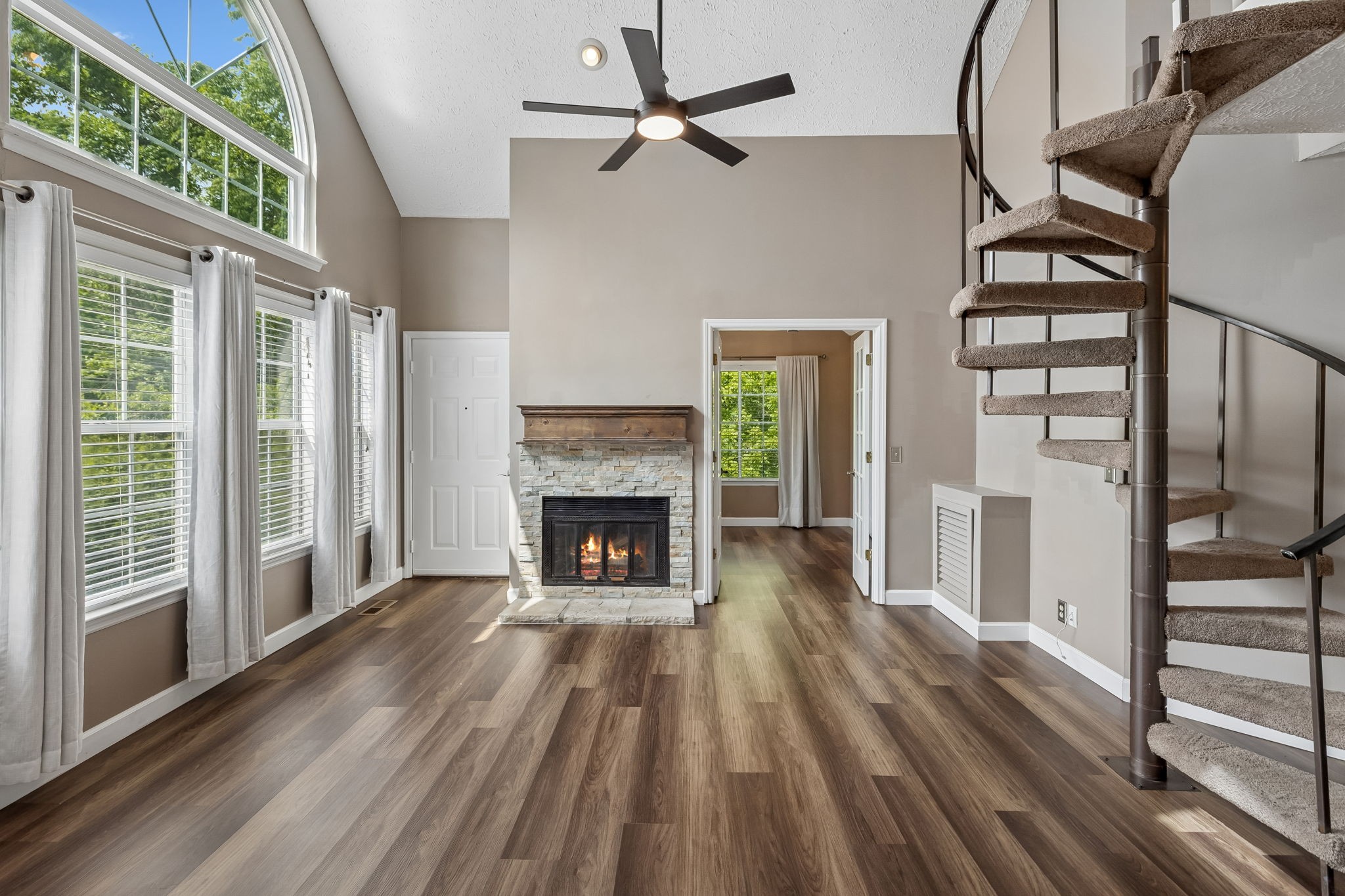 129 Cherry Hill Dr #16C, Hendersonville, TN 37075