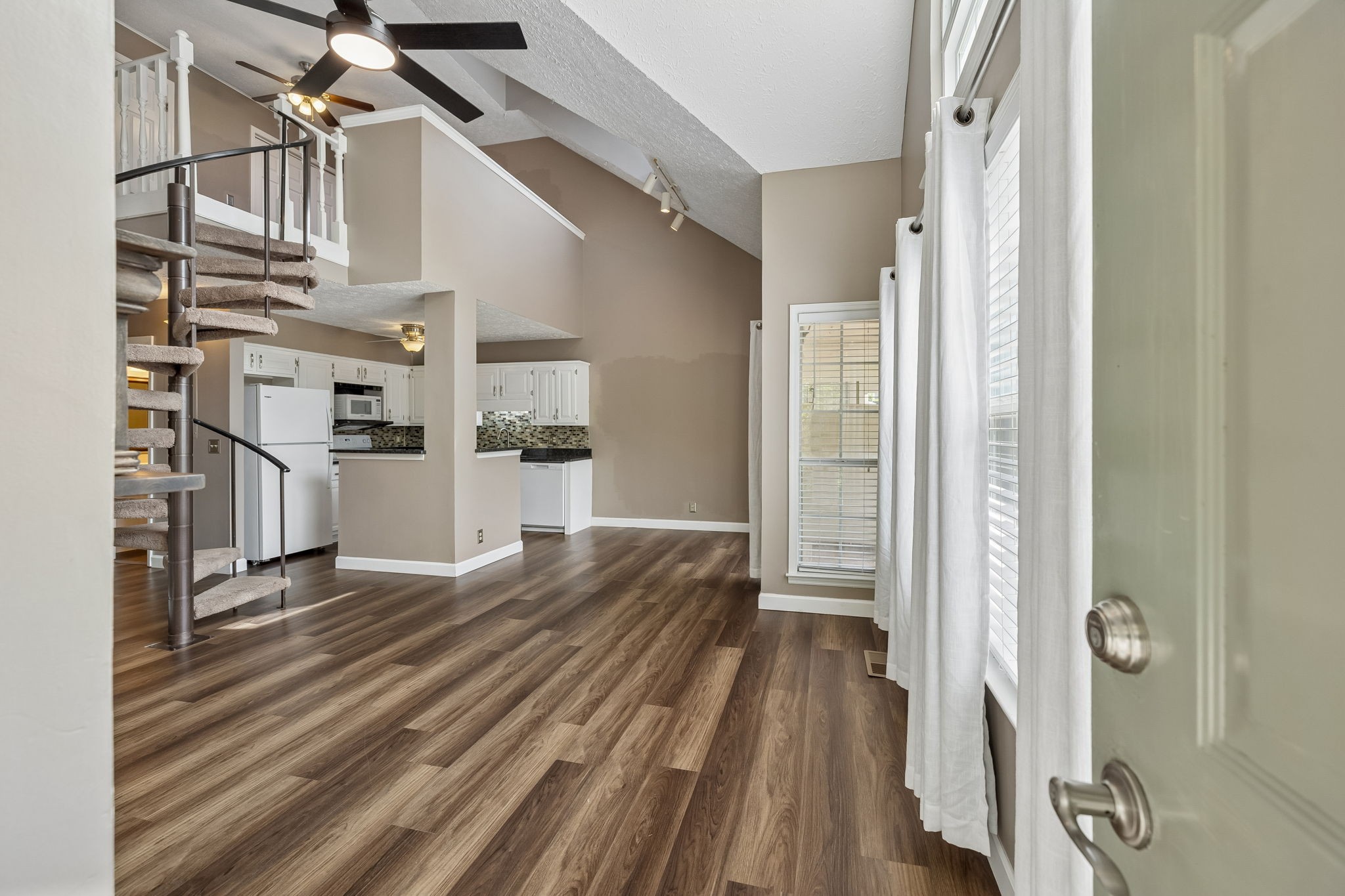 129 Cherry Hill Dr #16C, Hendersonville, TN 37075