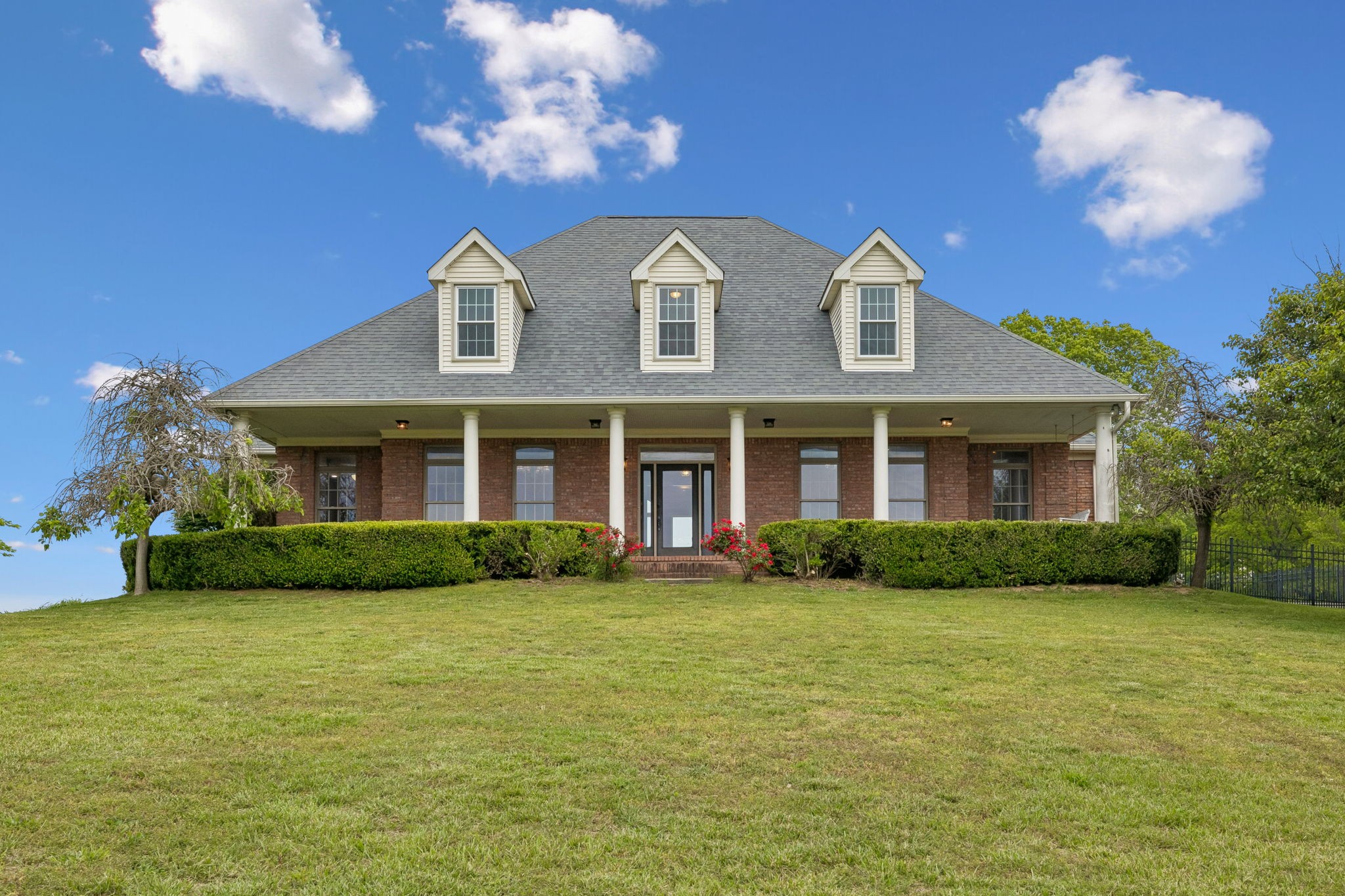 314 Fairview Rd, Dickson, TN 37055