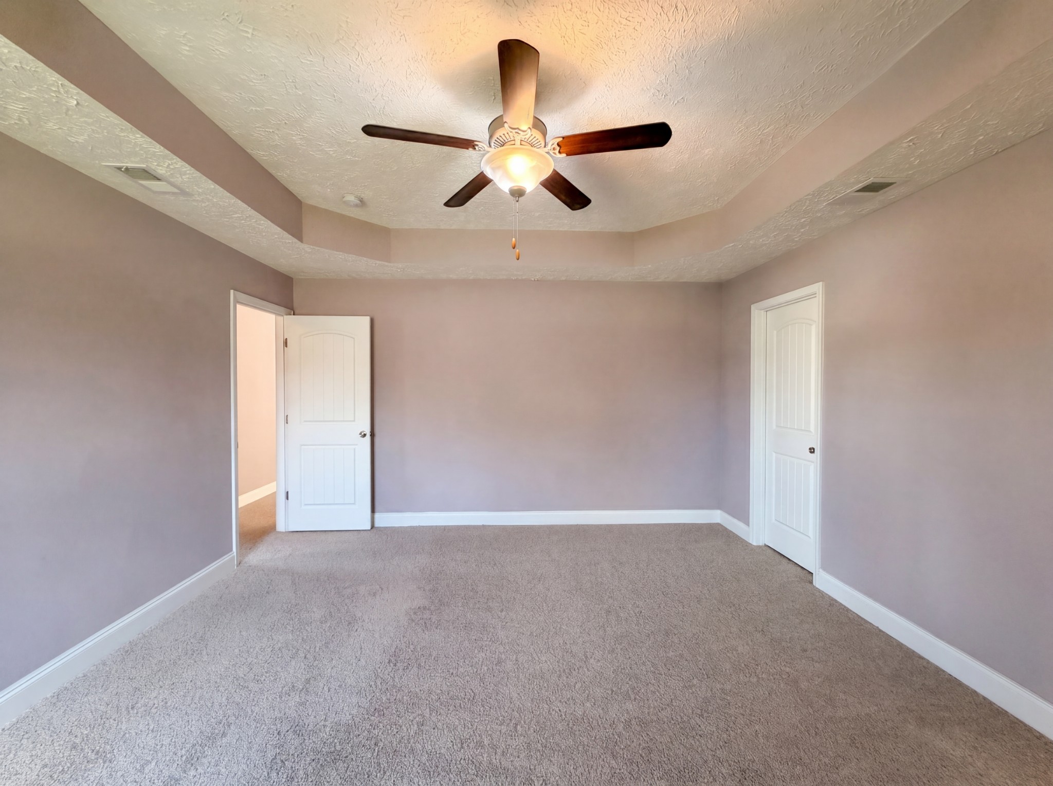 447 Golf Club Ln, Springfield, TN 37172