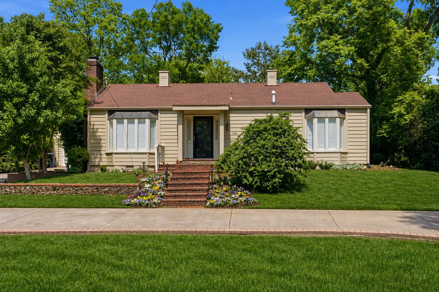 116 Bellevue Dr S, Nashville, TN 37205