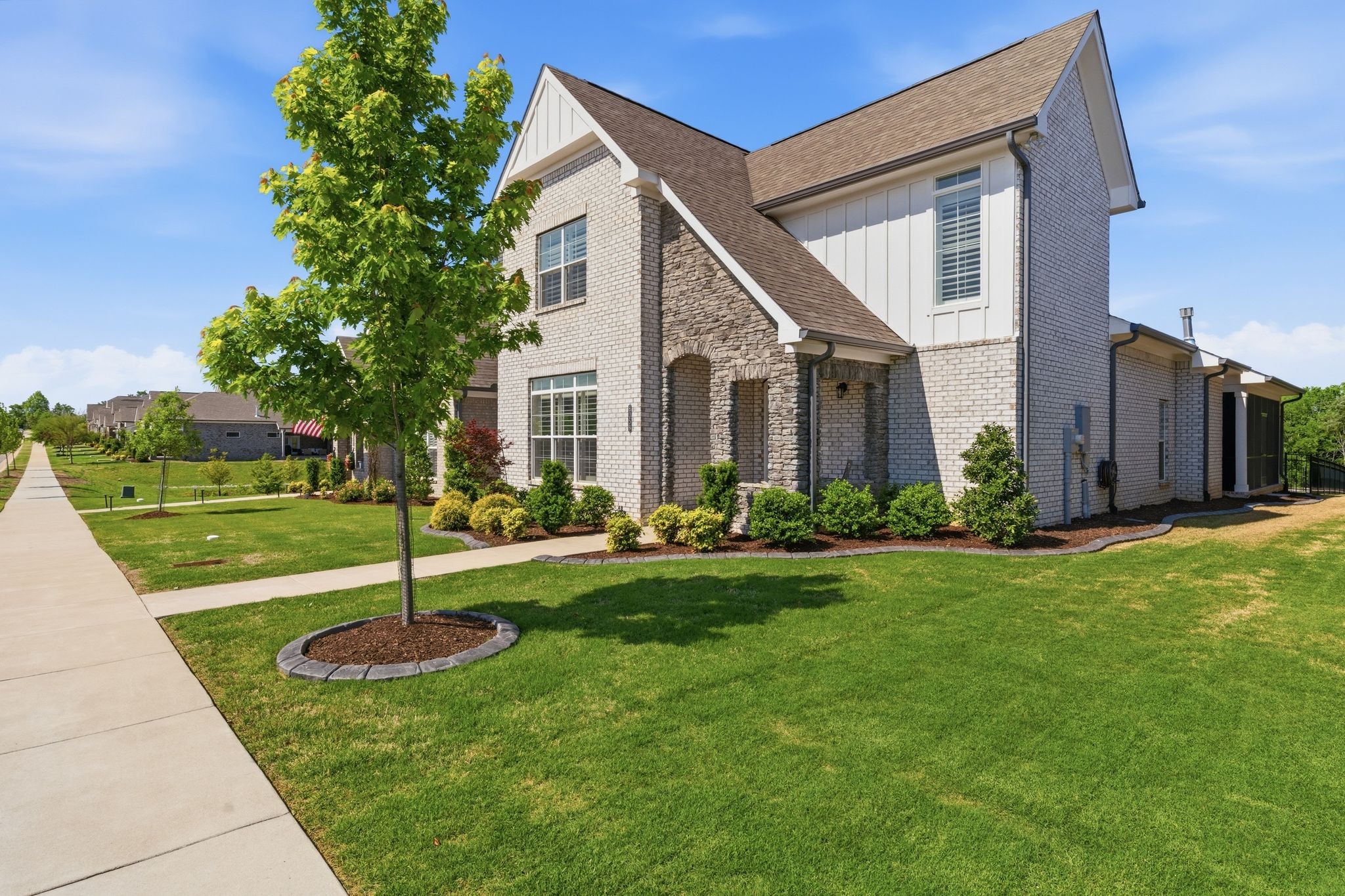 6059 Parkhaven Blvd, Hermitage, TN 37076