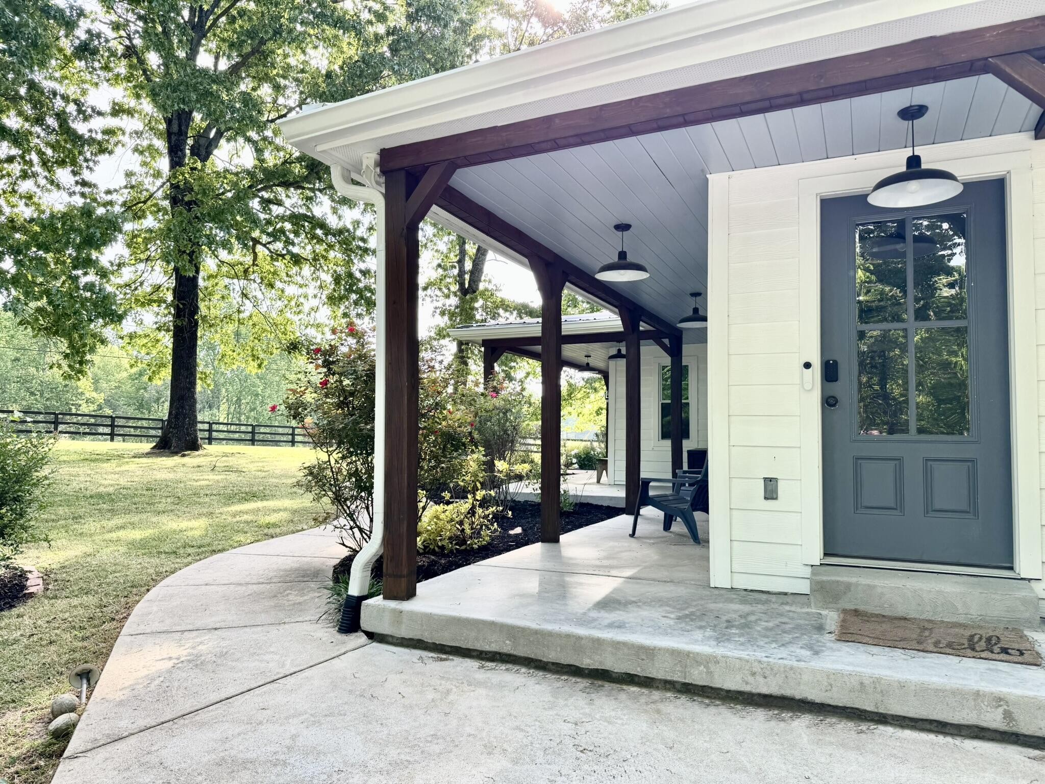 7120 Wallace Rd, Fairview, TN 37062