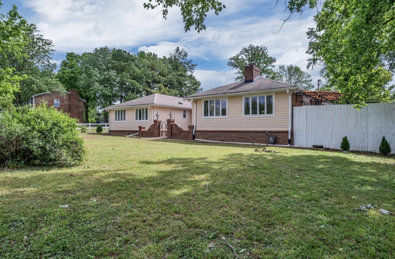 454 W Campbell Rd, Goodlettsville, TN 37072