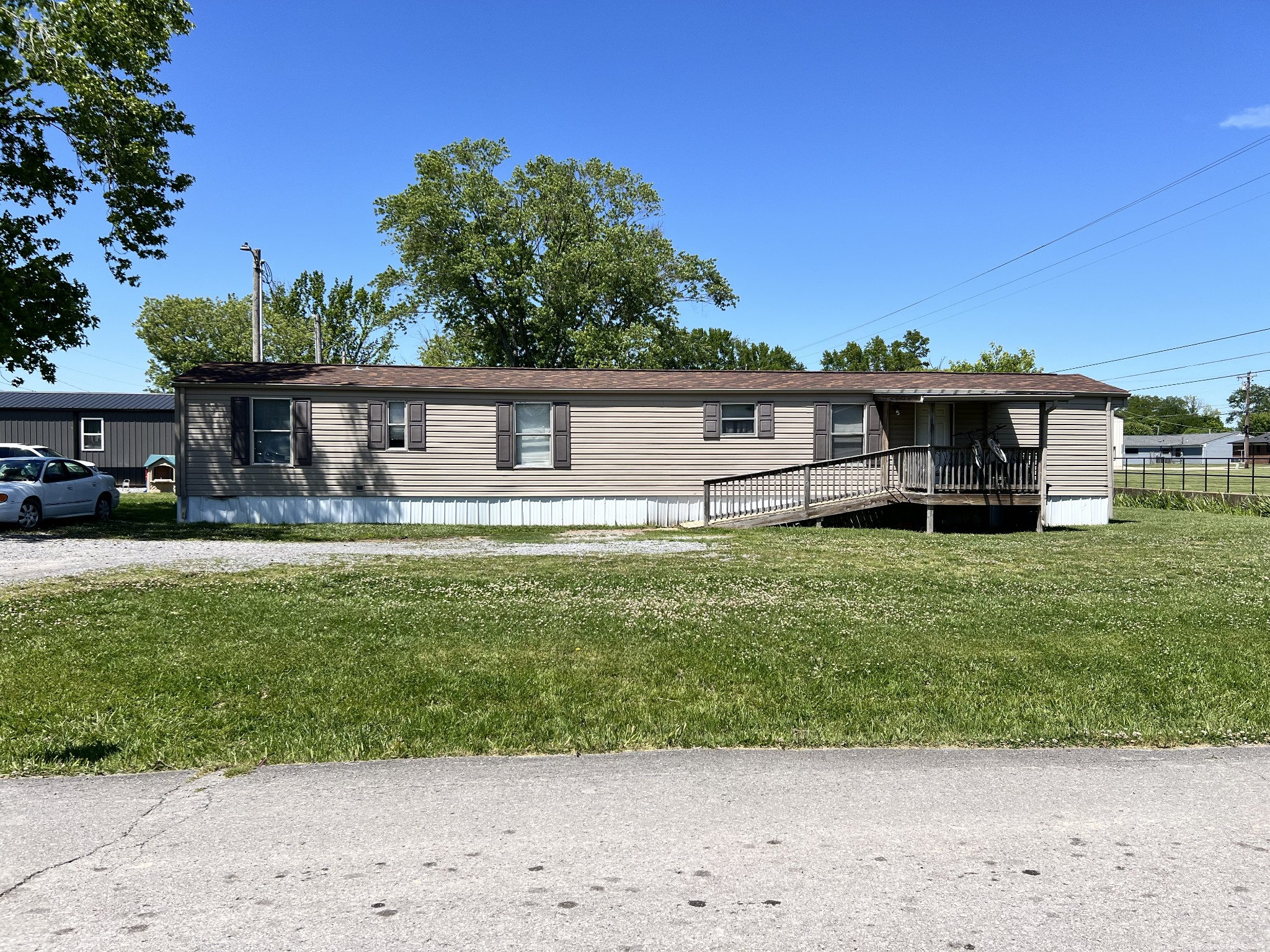 309 Oak St, Portland, TN 37148