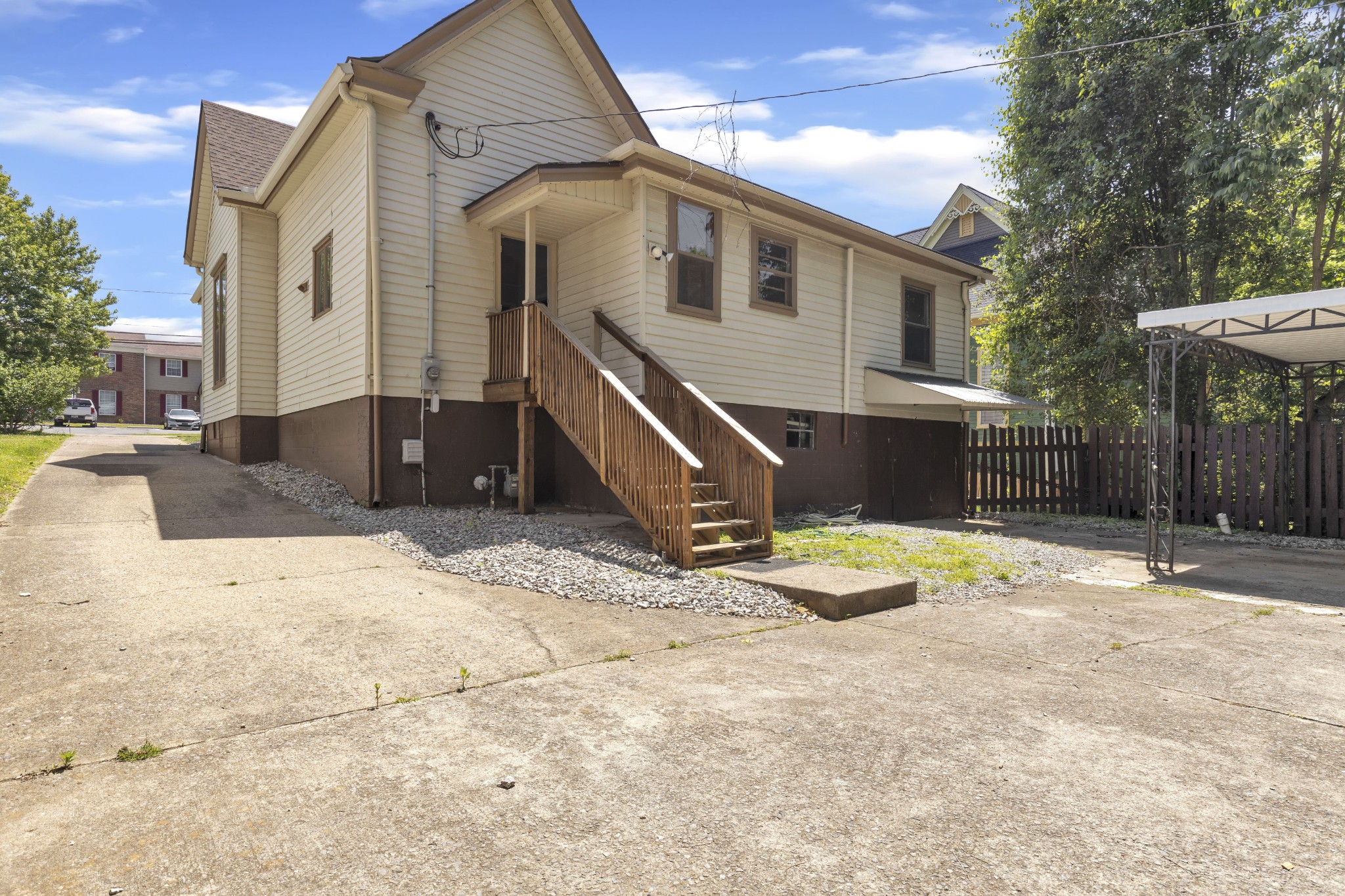 115 N Main St, Springfield, TN 37172