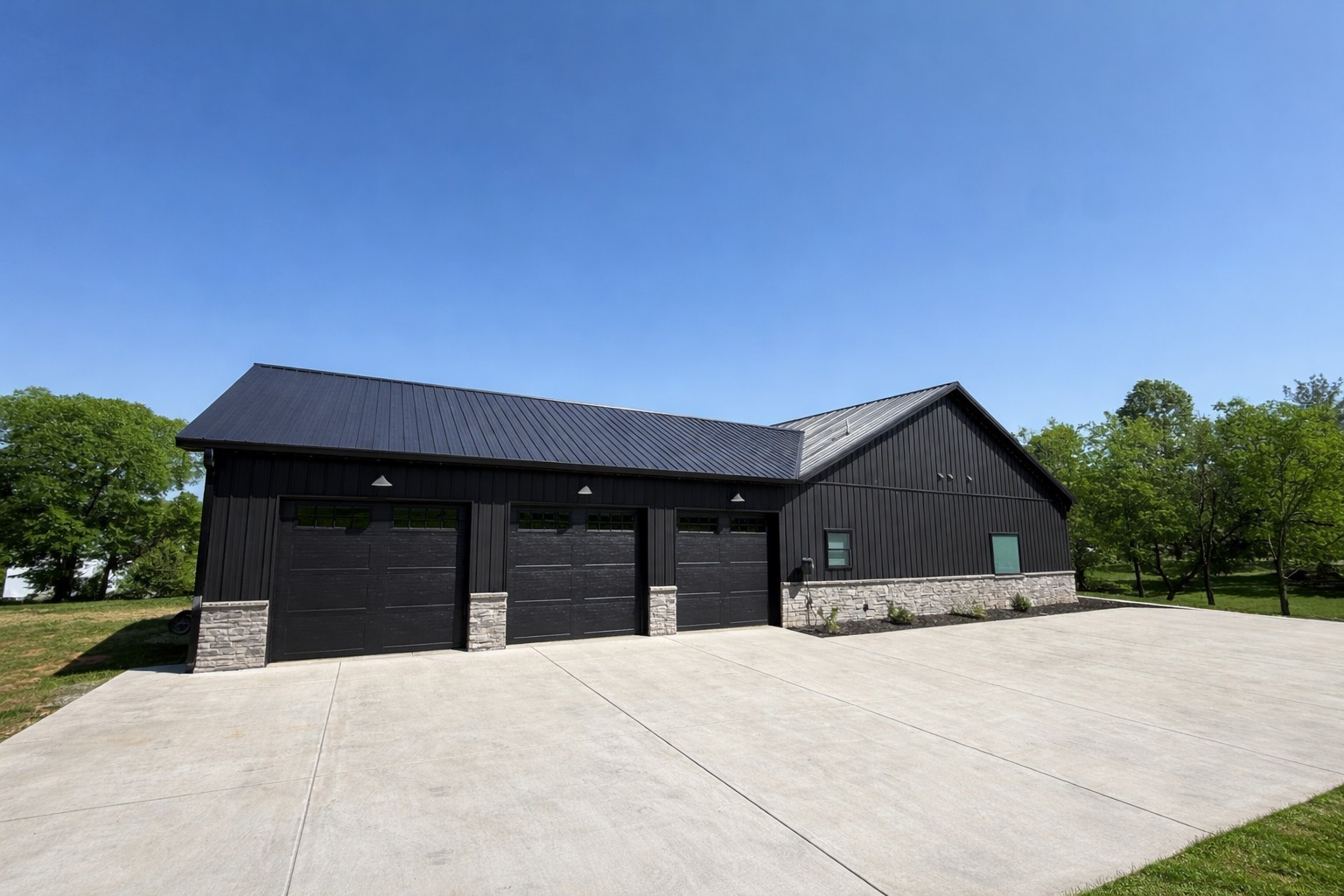 1599 S Walker Rd, Pleasant View, TN 37146
