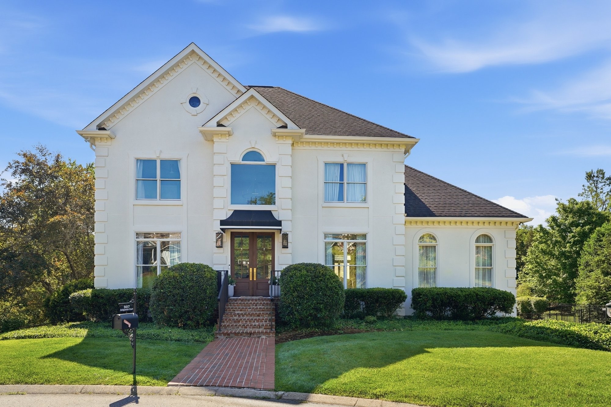 907 Bridgewater Ct, Nashville, TN 37221
