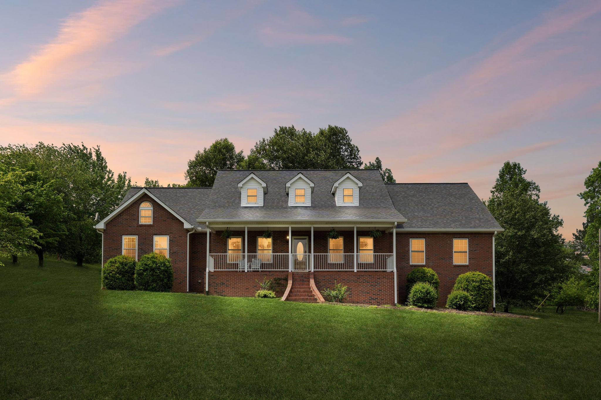 1915 Greenwood Rd, Charlotte, TN 37036