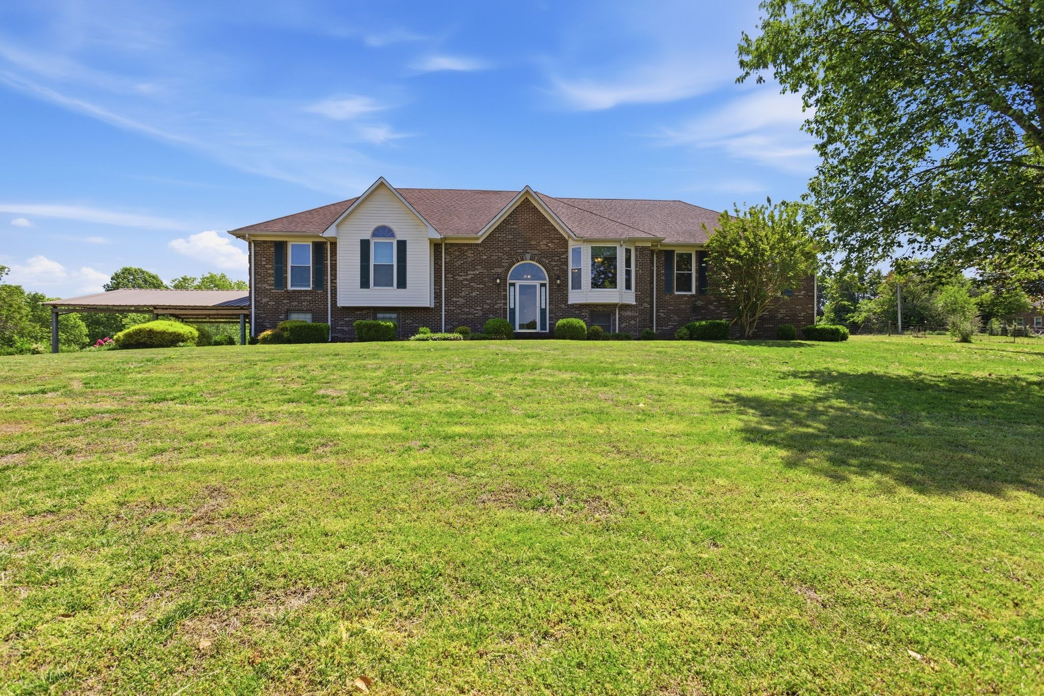 1474 Hardison Rd, Columbia, TN 38401