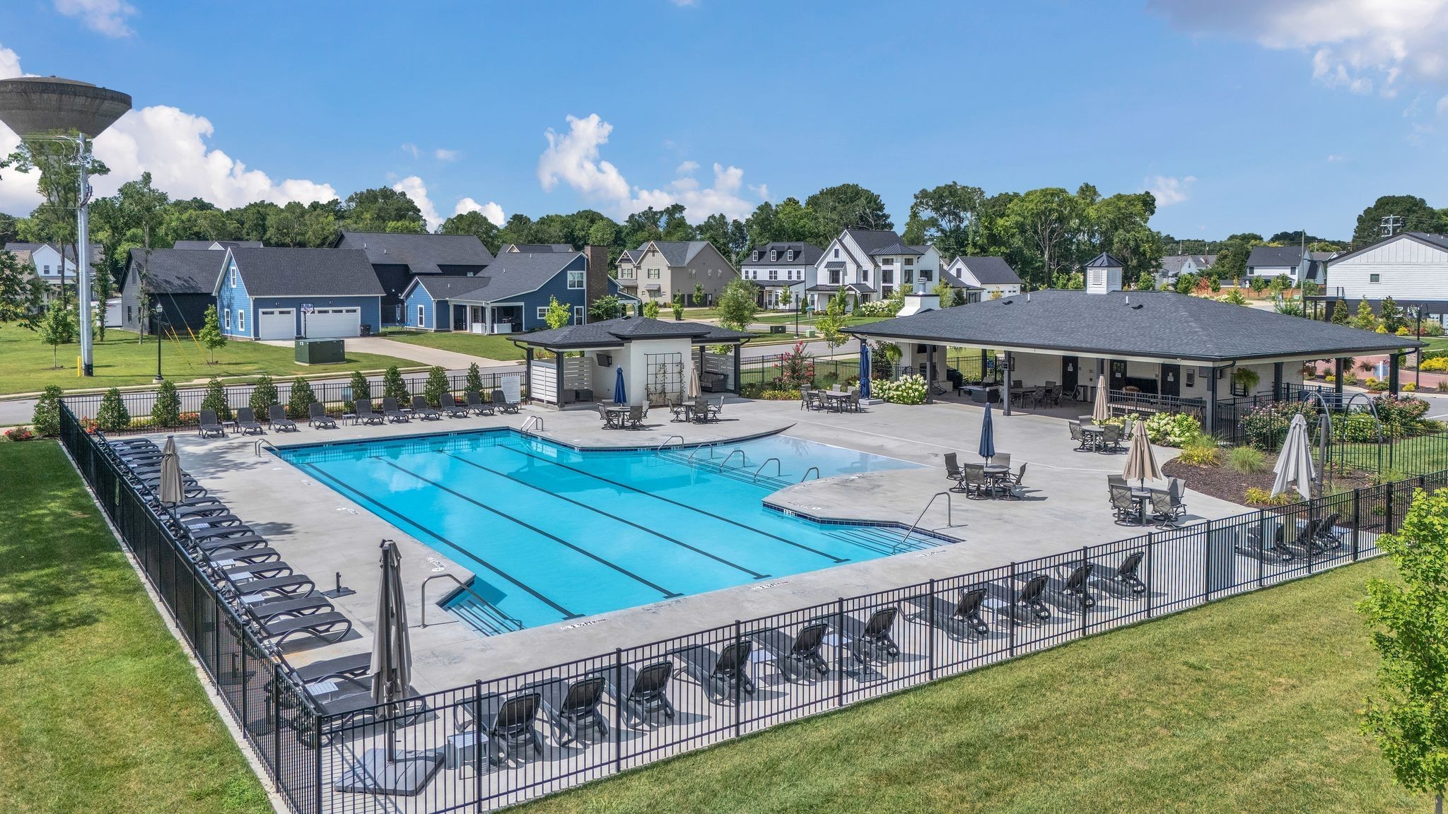 1960 Grace Johns Cir, Murfreesboro, TN 37128