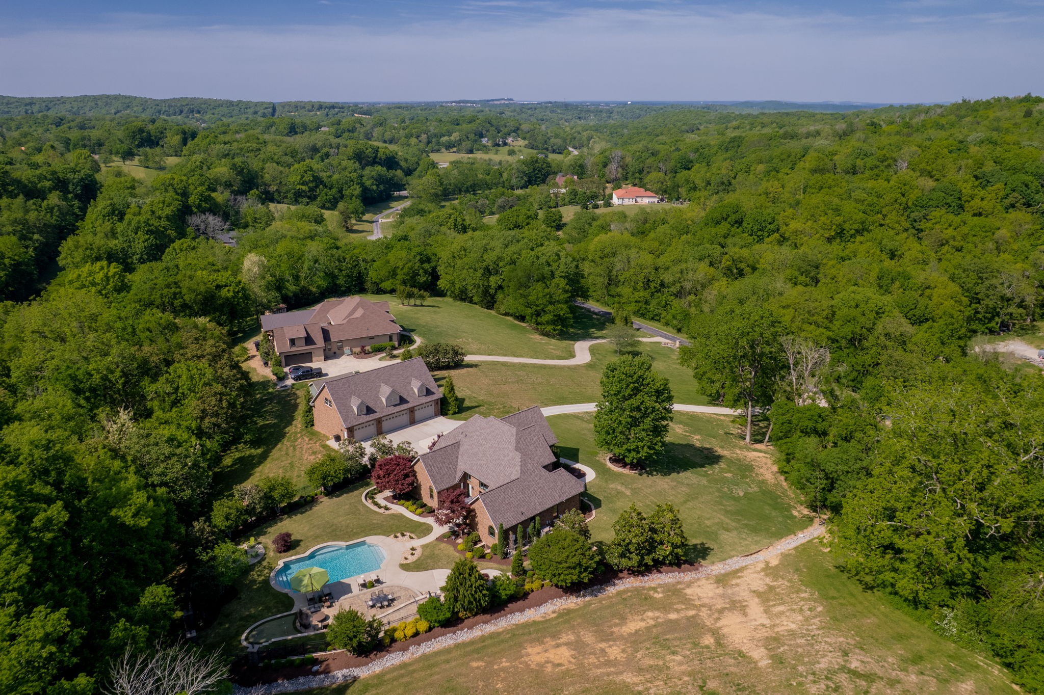 126 Hidden Valley Rd, Arrington, TN 37014