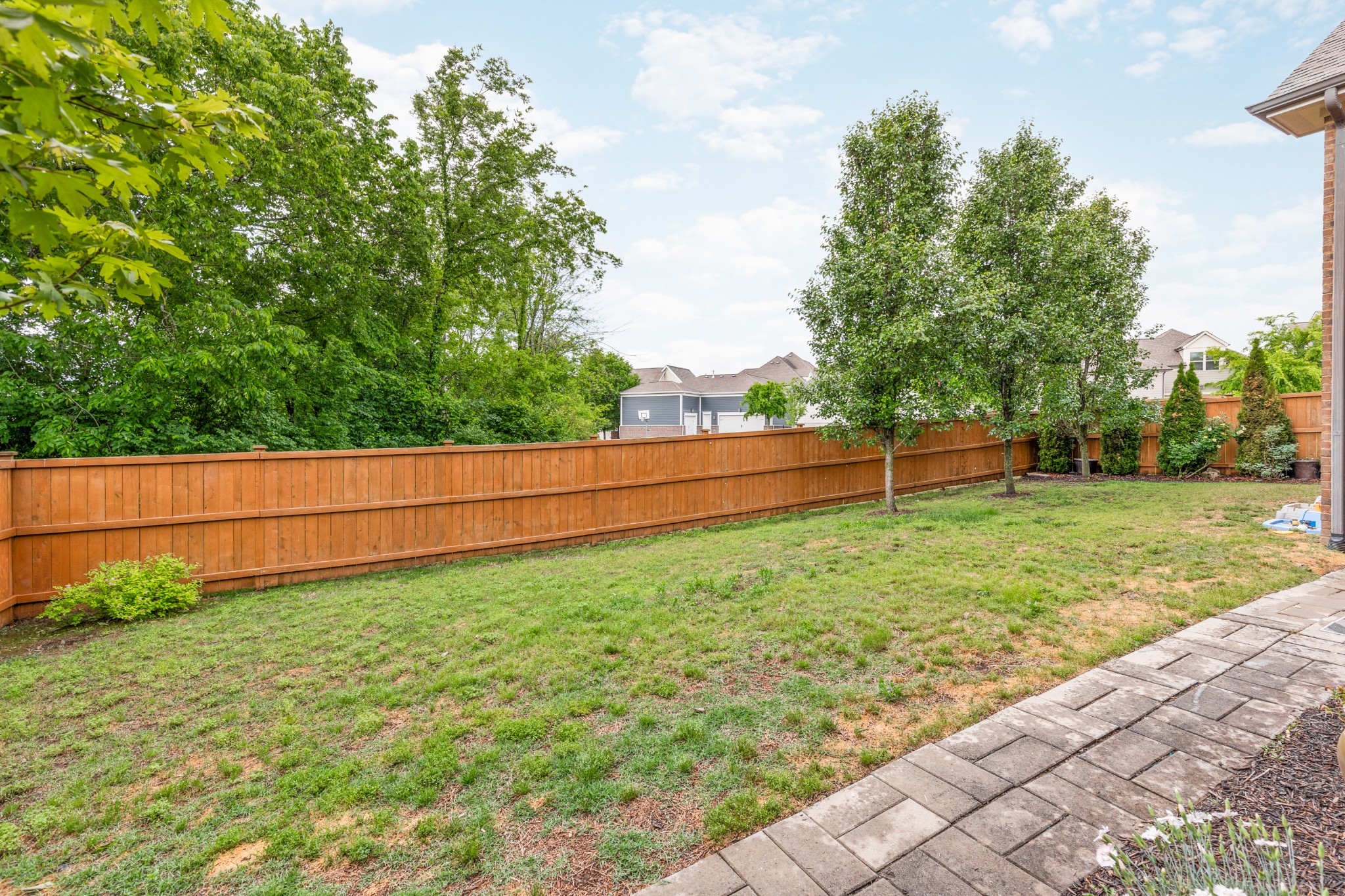 110 Ashington Cir, Hendersonville, TN 37075