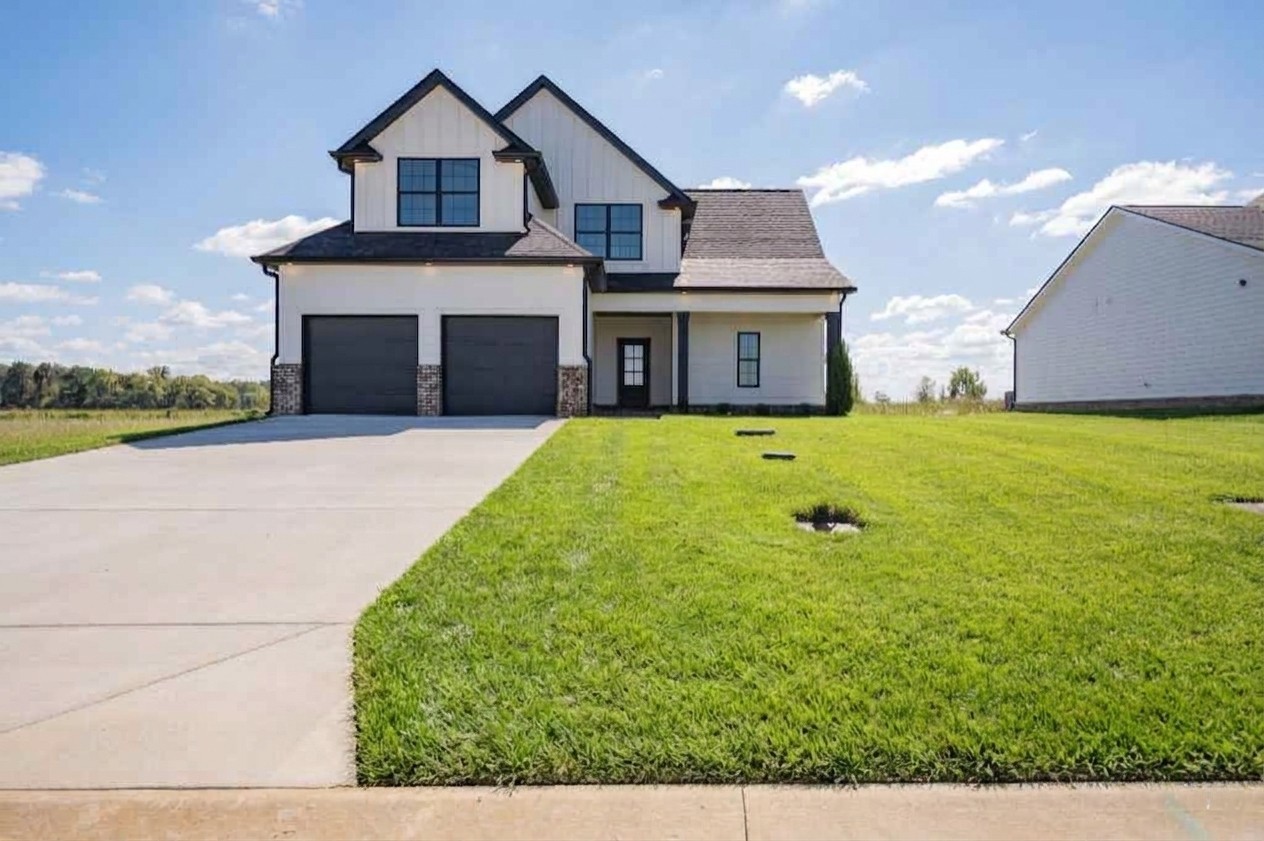 3407 Stonehorn Dr, Bell Buckle, TN 37020