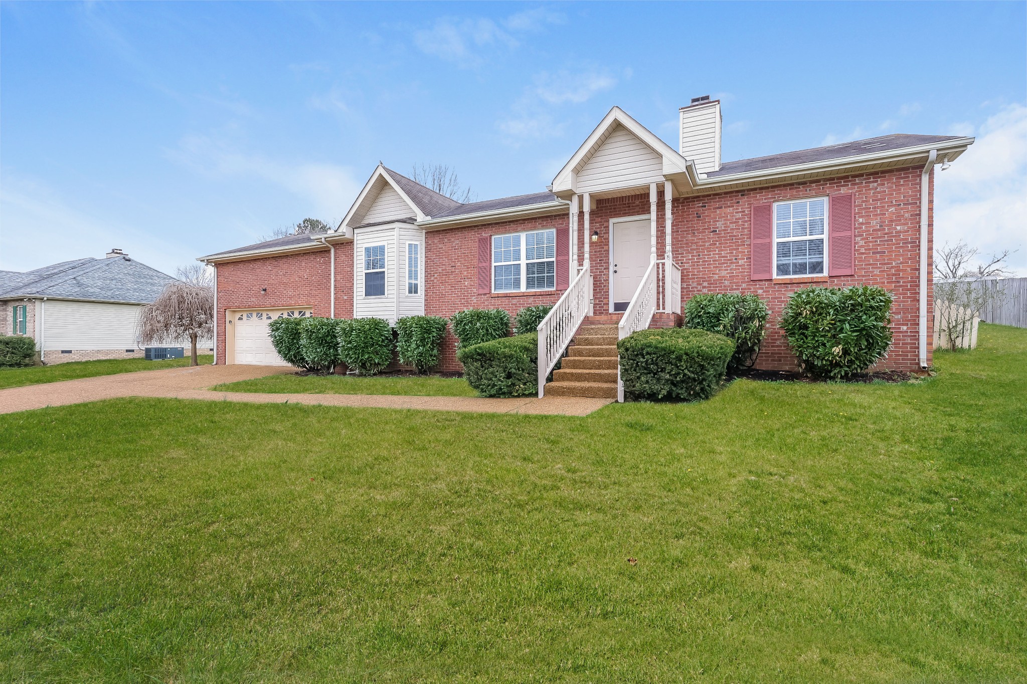 111 Grant Ct, Portland, TN 37148