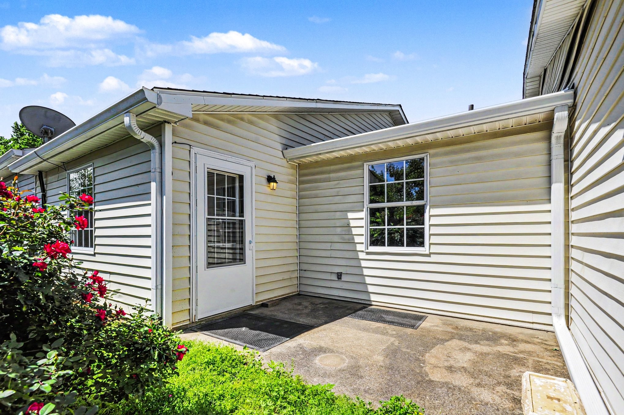 122 Pepper Grove Dr, Springfield, TN 37172