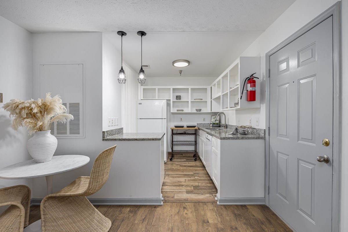 1808 State St #113, Nashville, TN 37203