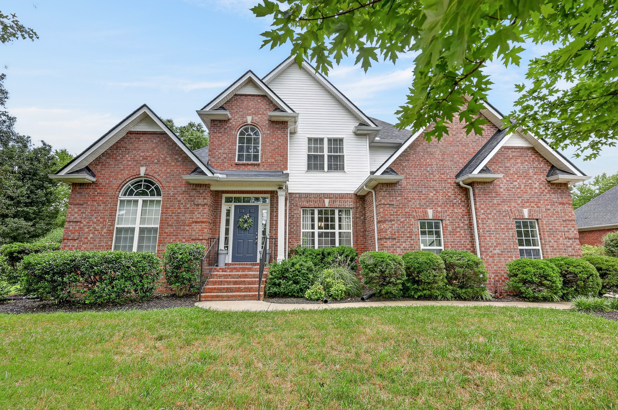 1205 Paramount Dr, Rockvale, TN 37153