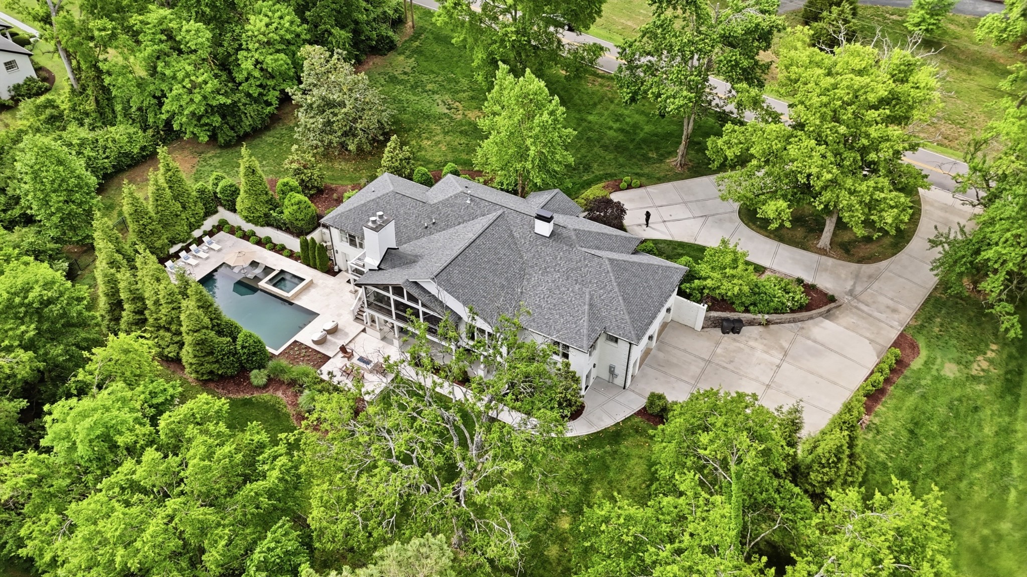 5866 E Ashland Dr, Nashville, TN 37215