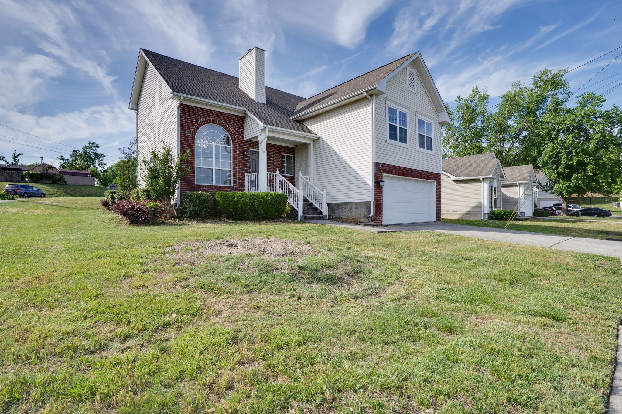 201 Crosshaven Ct, Antioch, TN 37013