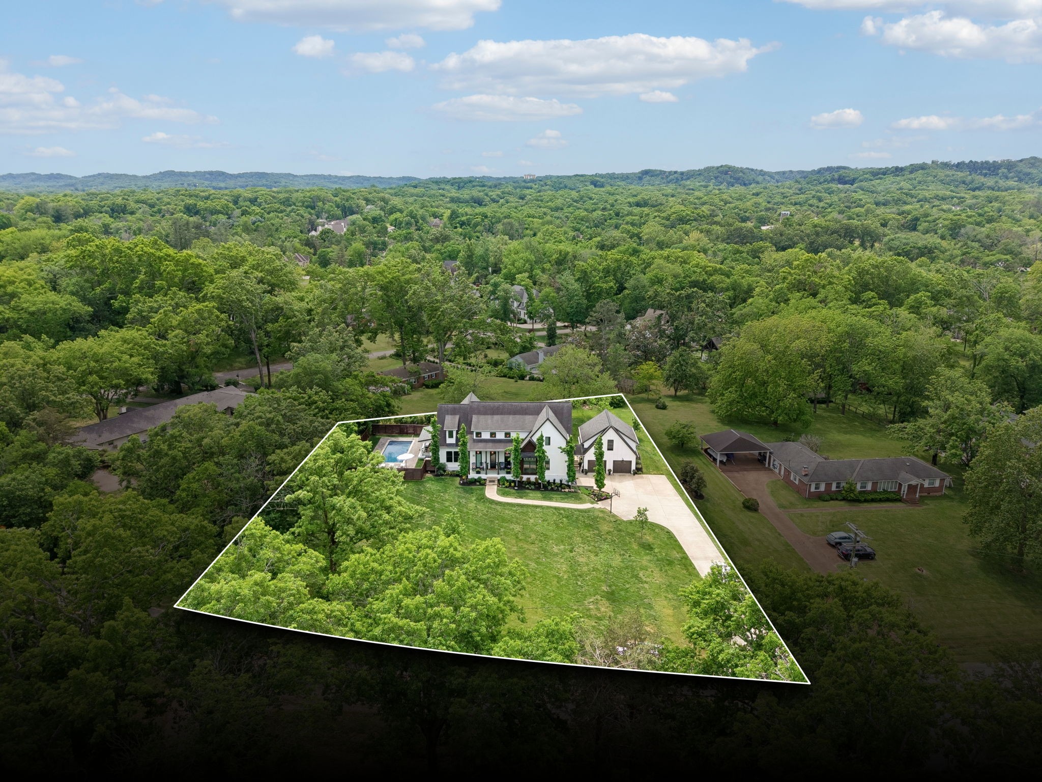 741 Bresslyn Rd, Nashville, TN 37205