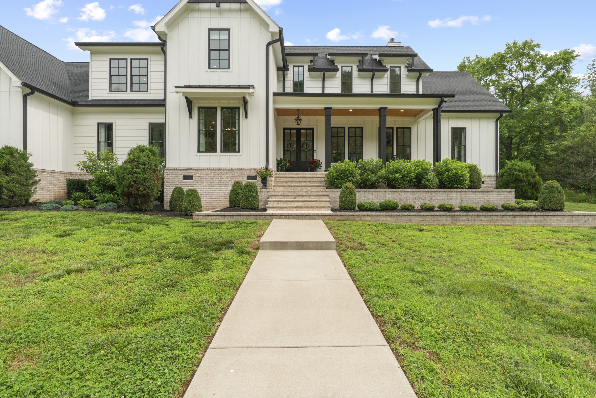 835 Hogans Branch Rd, Hendersonville, TN 37075