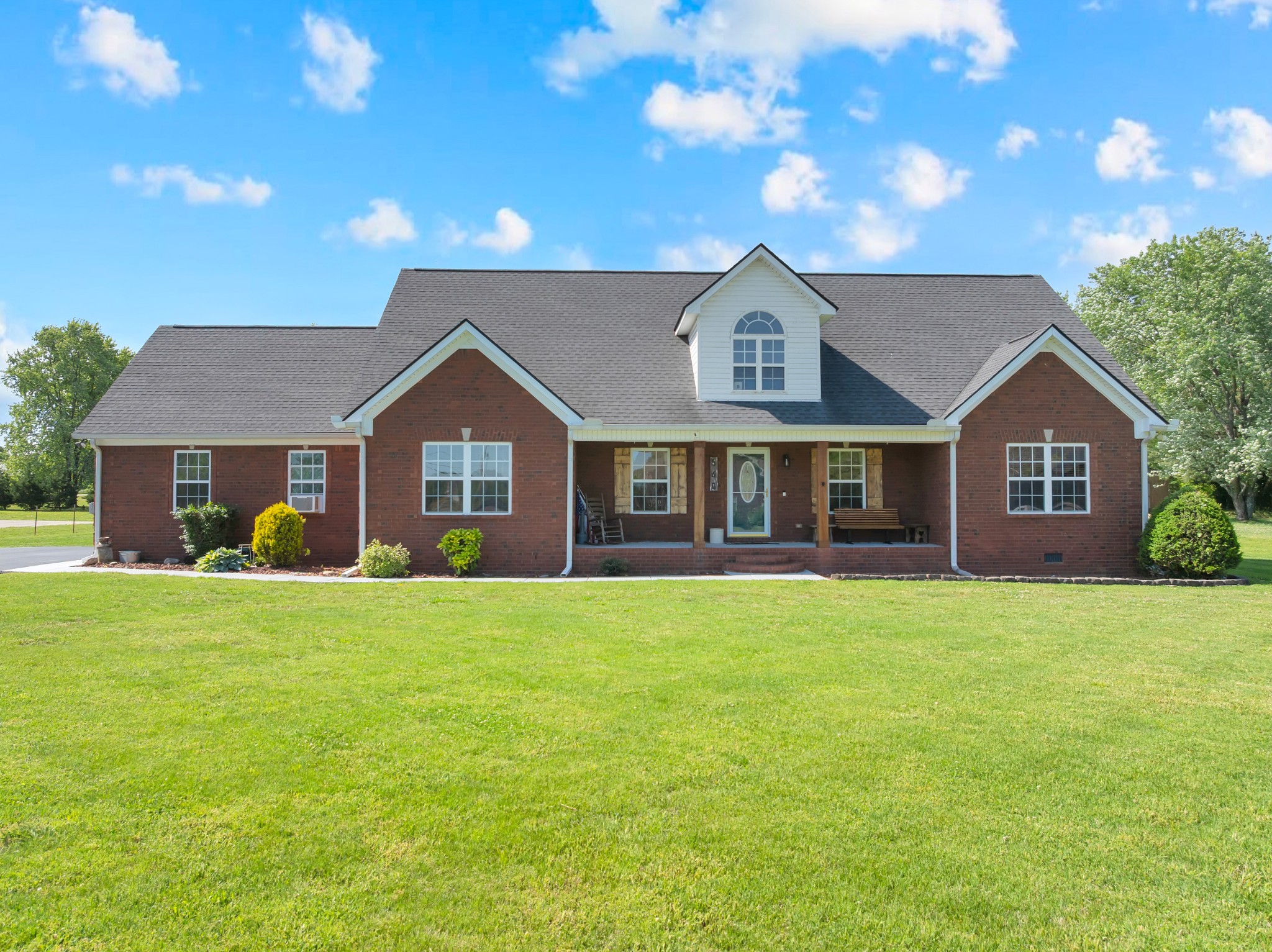 560 Crosswood Ct, Murfreesboro, TN 37127