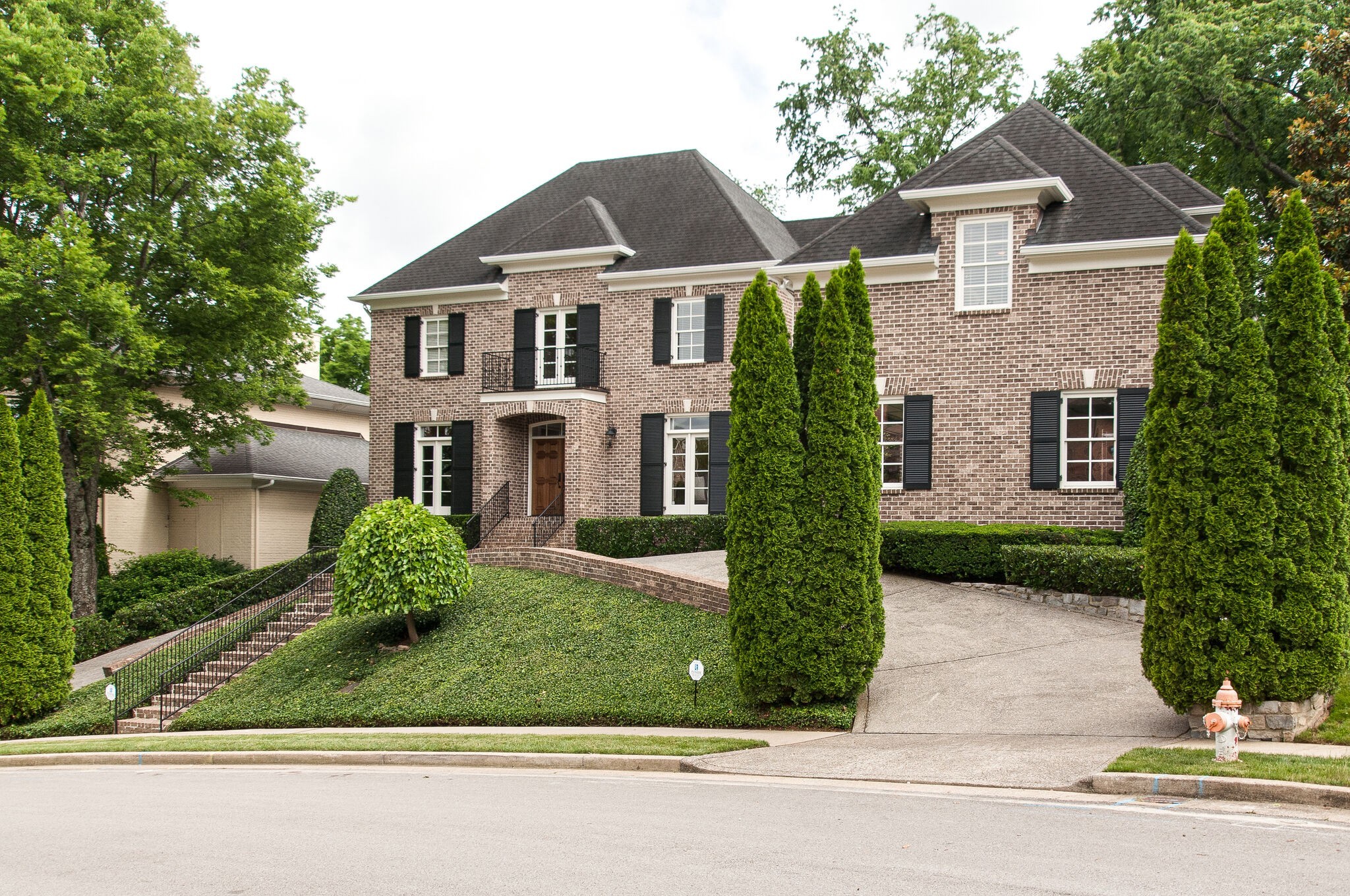 4114 Elder Pl, Nashville, TN 37215