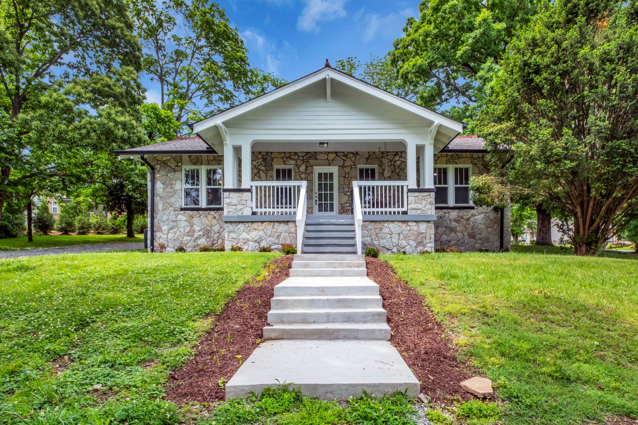 220 Disspayne Dr, Nashville, TN 37214