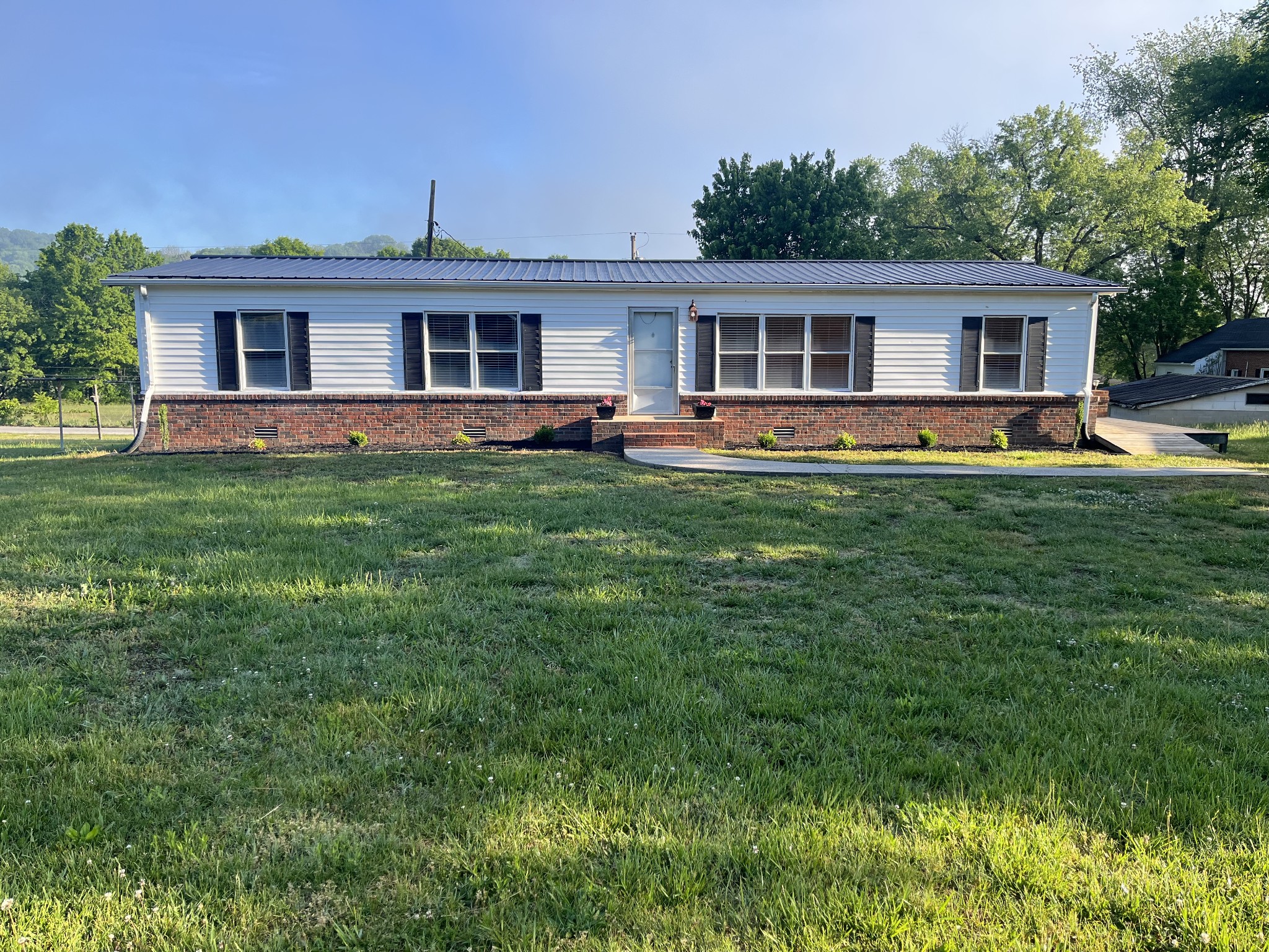 320 Lebanon Hwy, Carthage, TN 37030