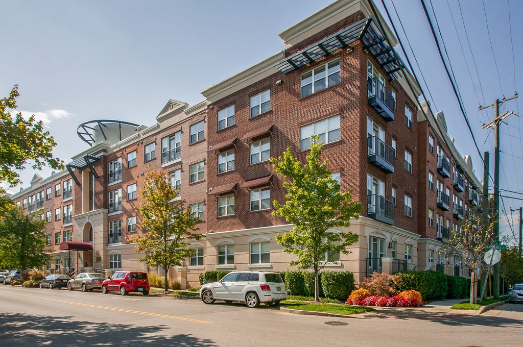 3000 Vanderbilt Pl #337, Nashville, TN 37212