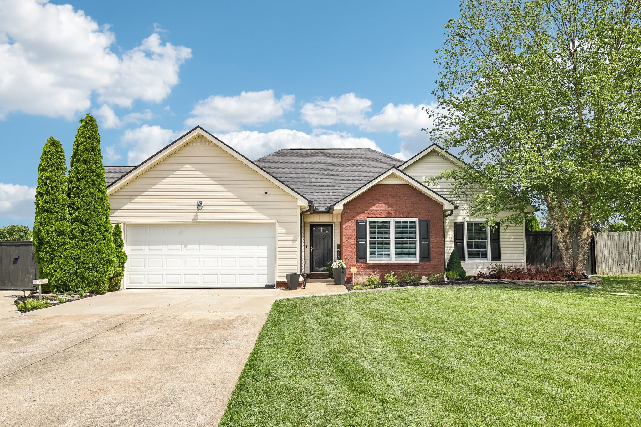 116 Emma Ct, Murfreesboro, TN 37128