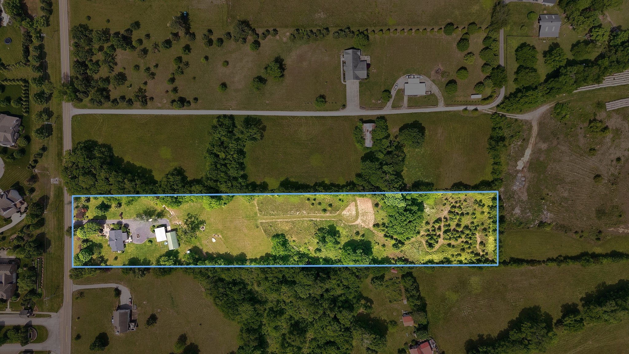 2740 Critz Ln, Thompsons Station, TN 37179