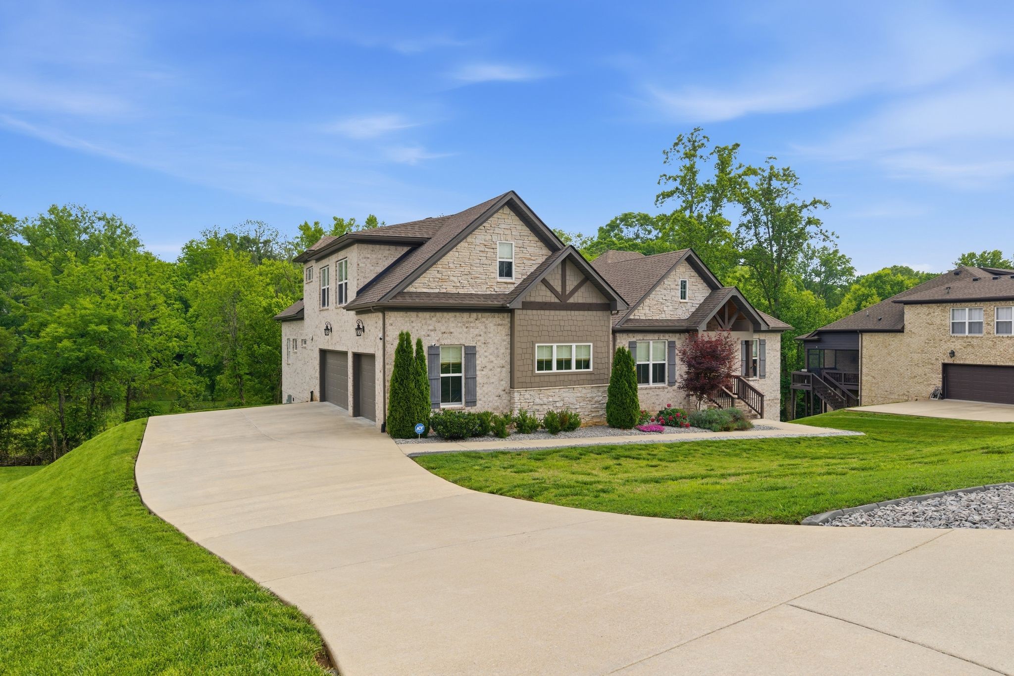 971 Nashs Nook, Columbia, TN 38401