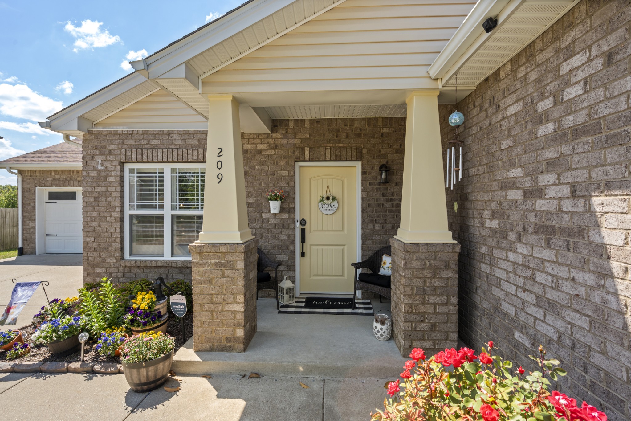 209 Wyburn Pl, Burns, TN 37029