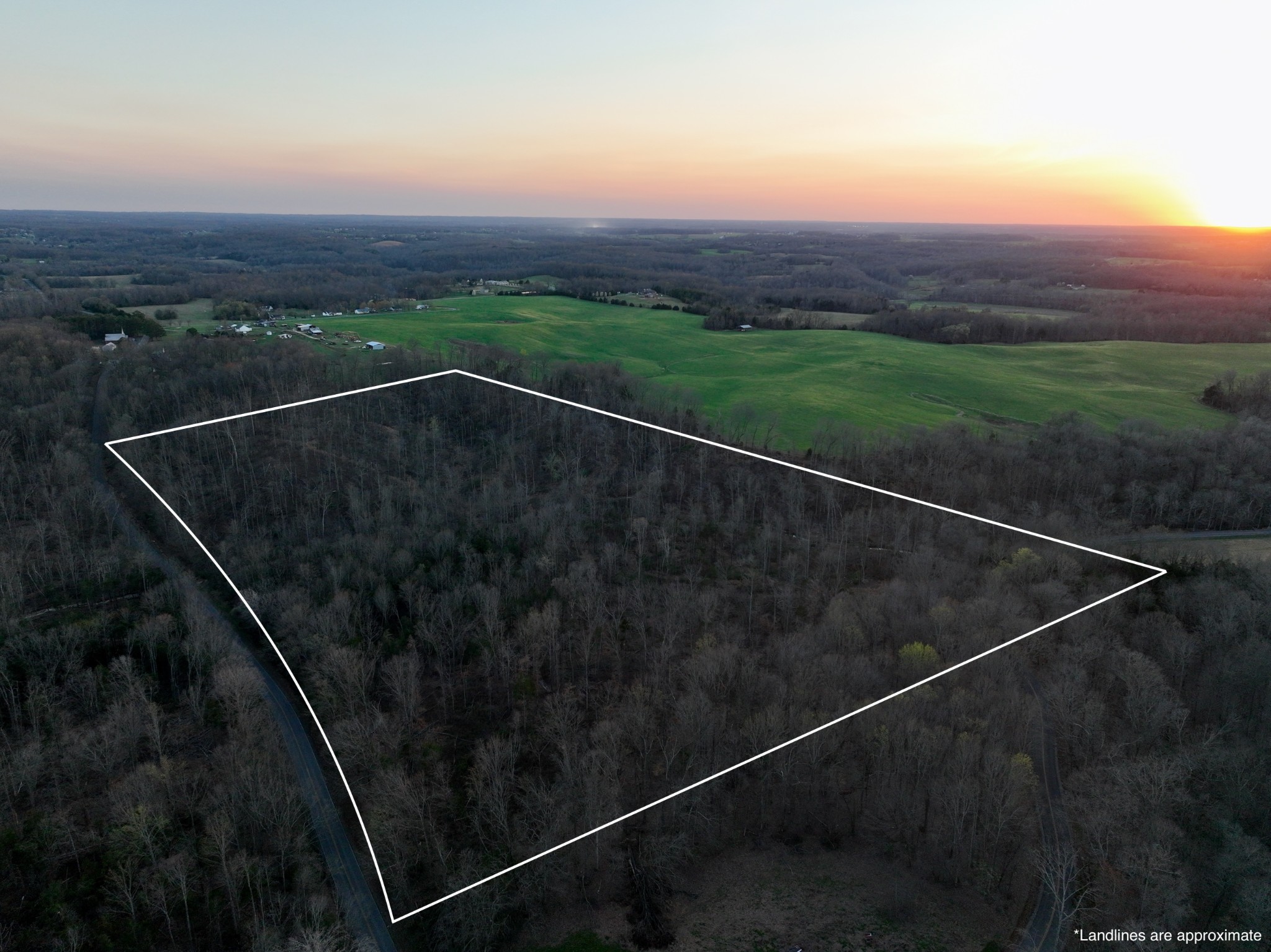 1 Highland Rd, Westmoreland, TN 37186