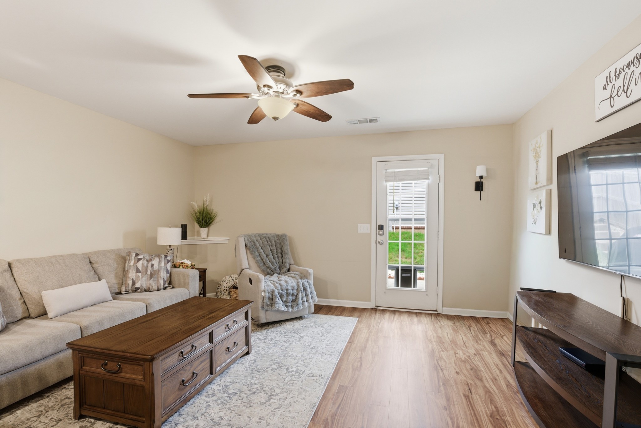 1421 Riverbrook Dr, Hermitage, TN 37076