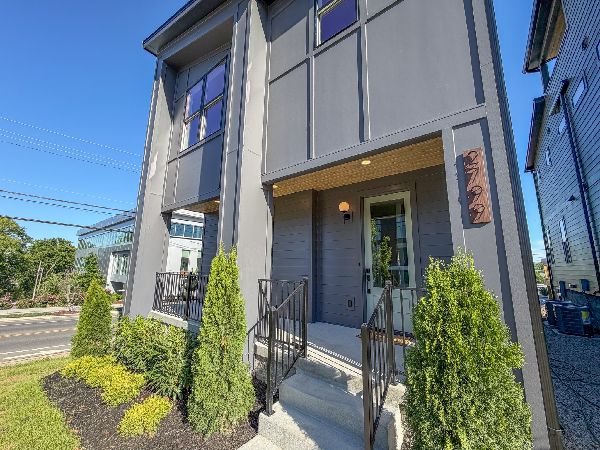 2799 Delaware Ave, Nashville, TN 37209