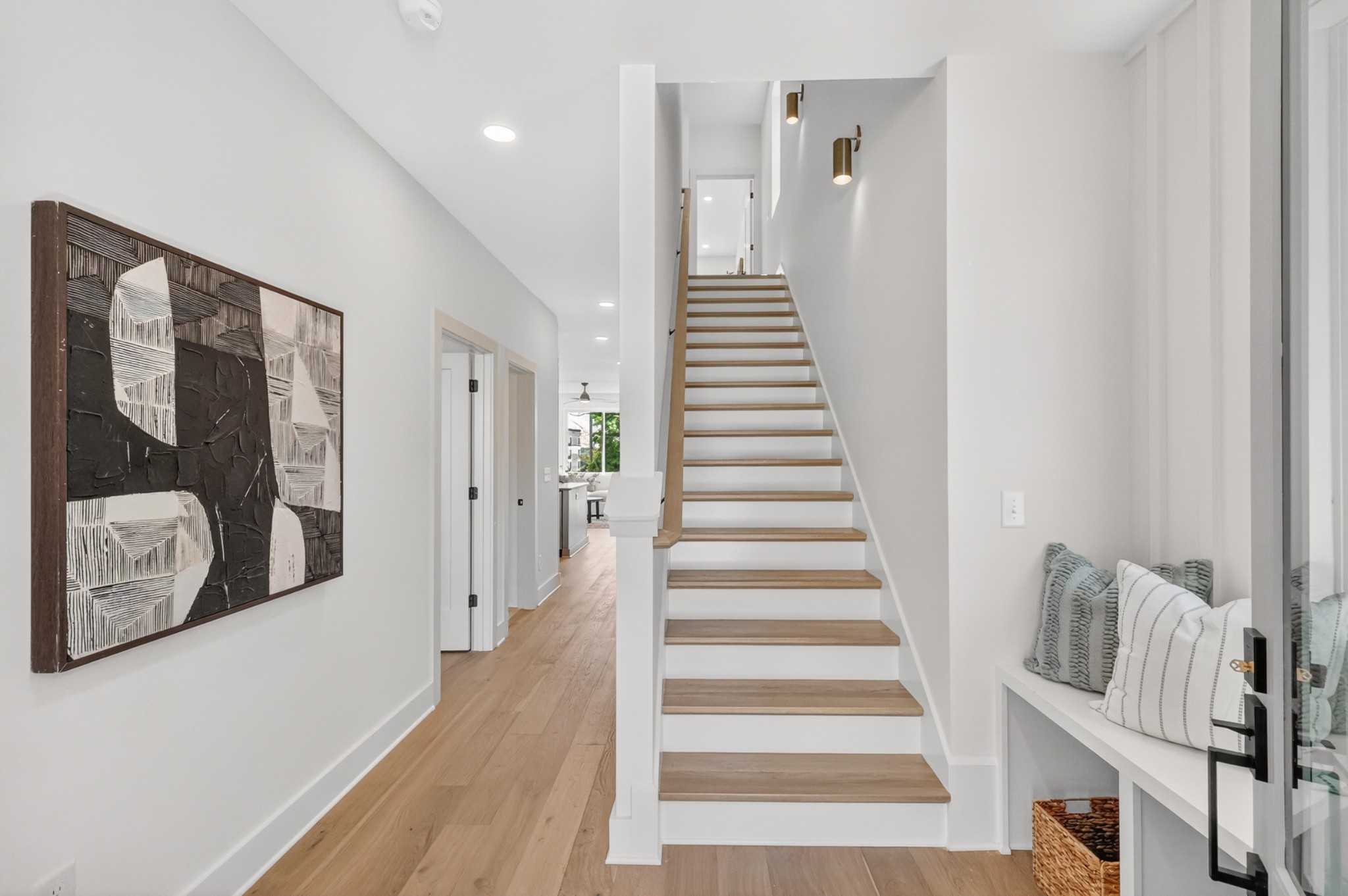 2799 Delaware Ave, Nashville, TN 37209
