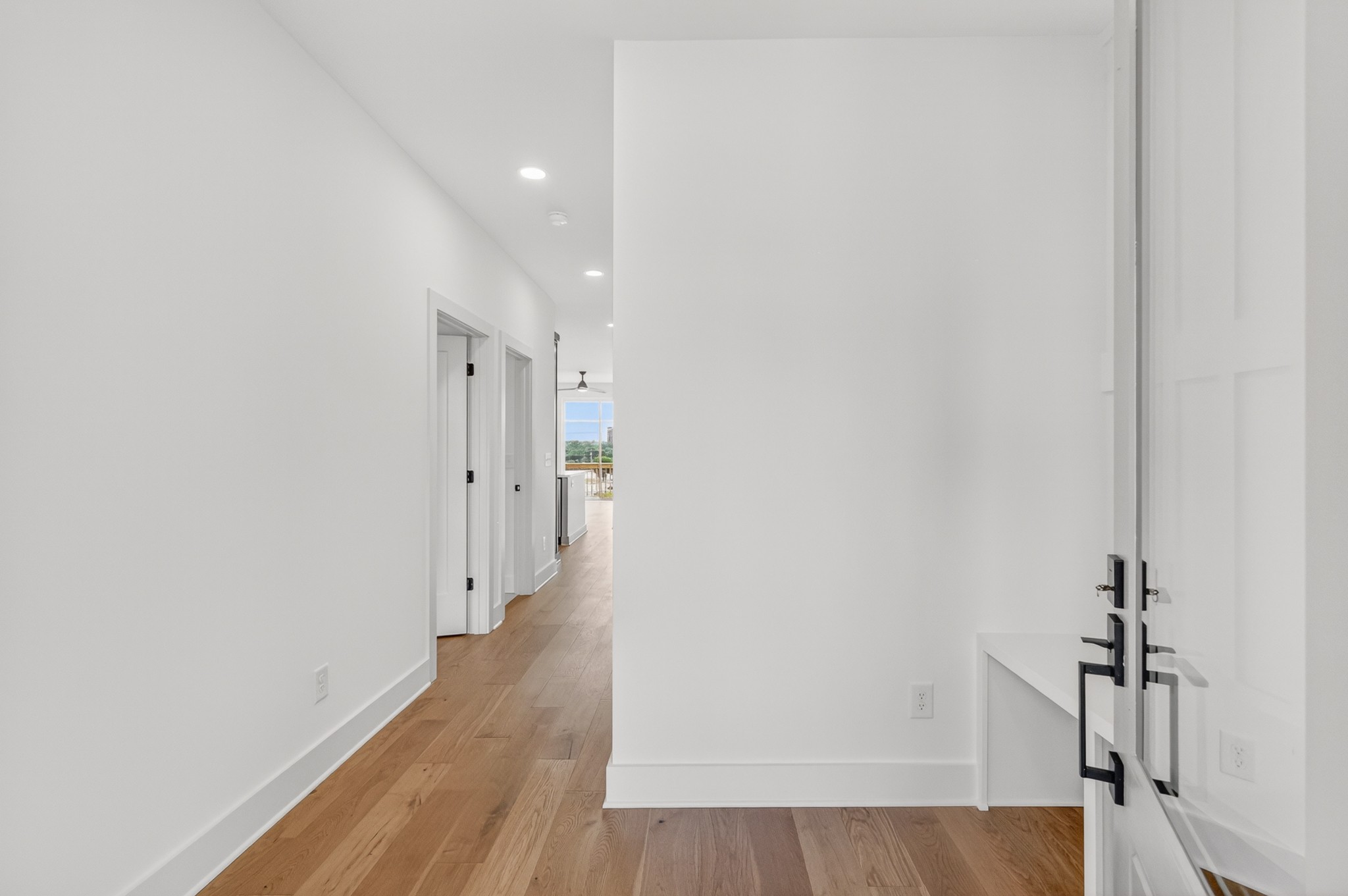 2801 Delaware Ave, Nashville, TN 37209