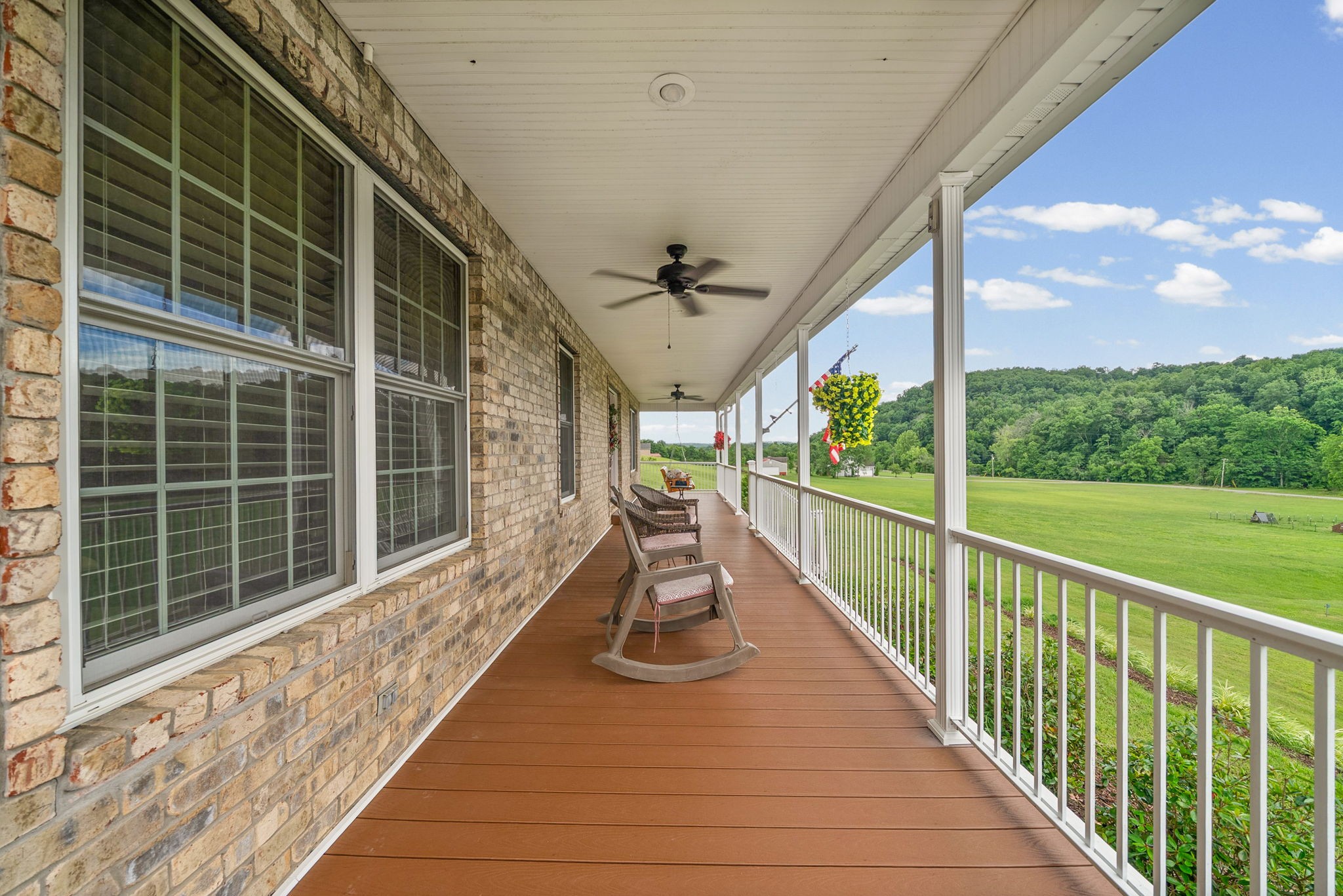 590A Lindsey Hollow Rd, Gallatin, TN 37066