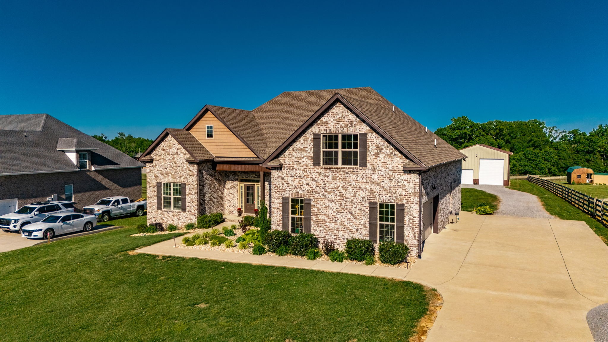 335 Drivers Ln, Gallatin, TN 37066