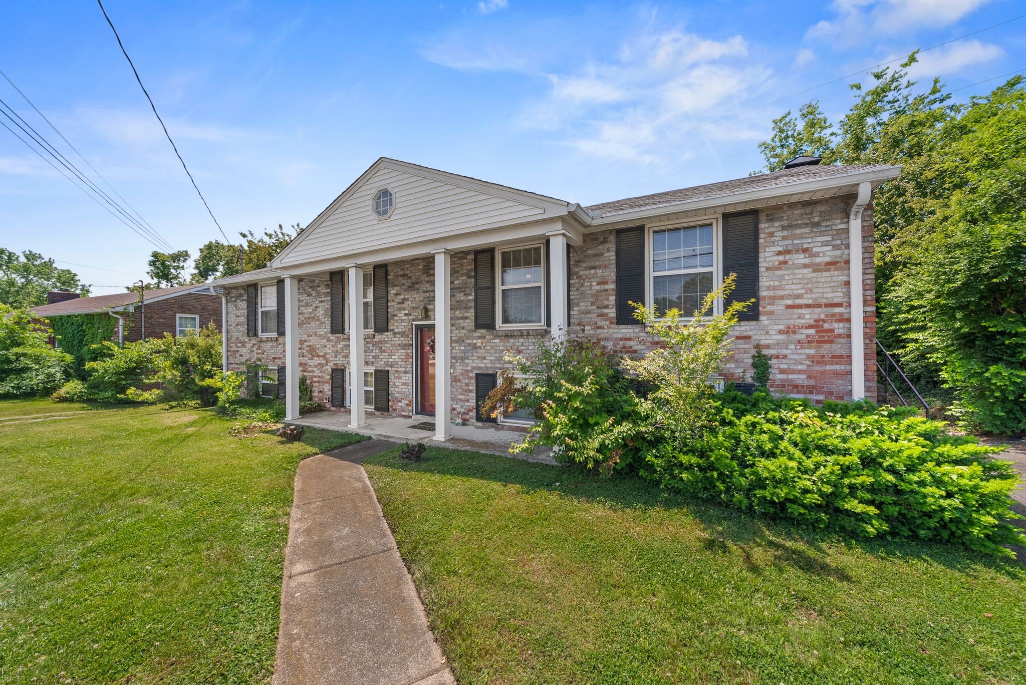 439 Lynn Dr, Nashville, TN 37211