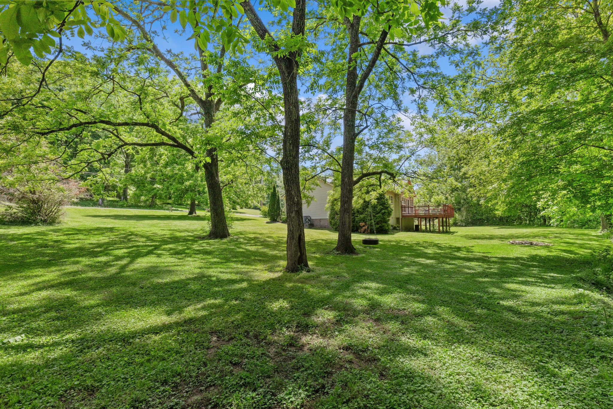 2524 Distillery Rd, Greenbrier, TN 37073