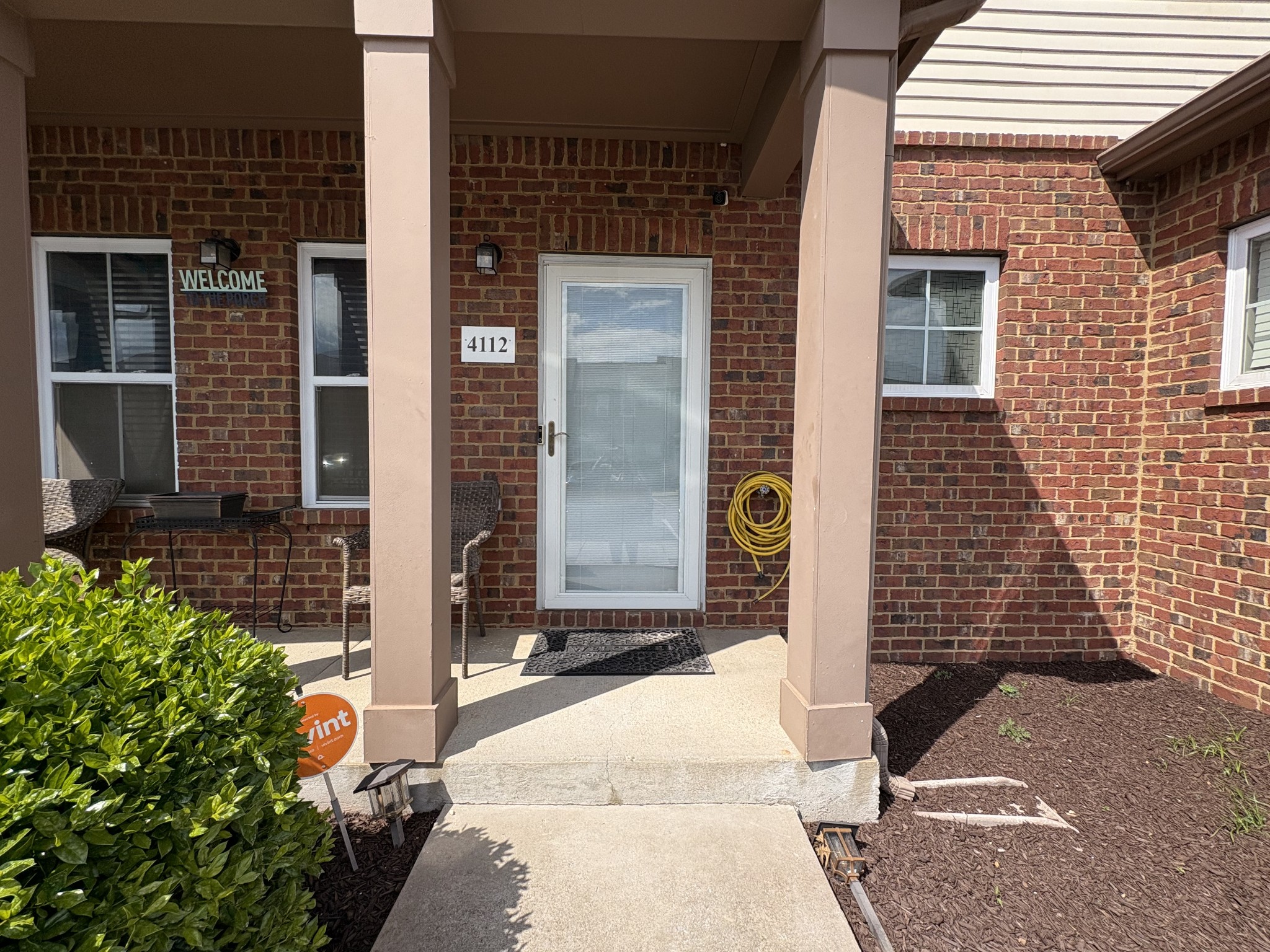 4112 George Buchanan Dr, La Vergne, TN 37086